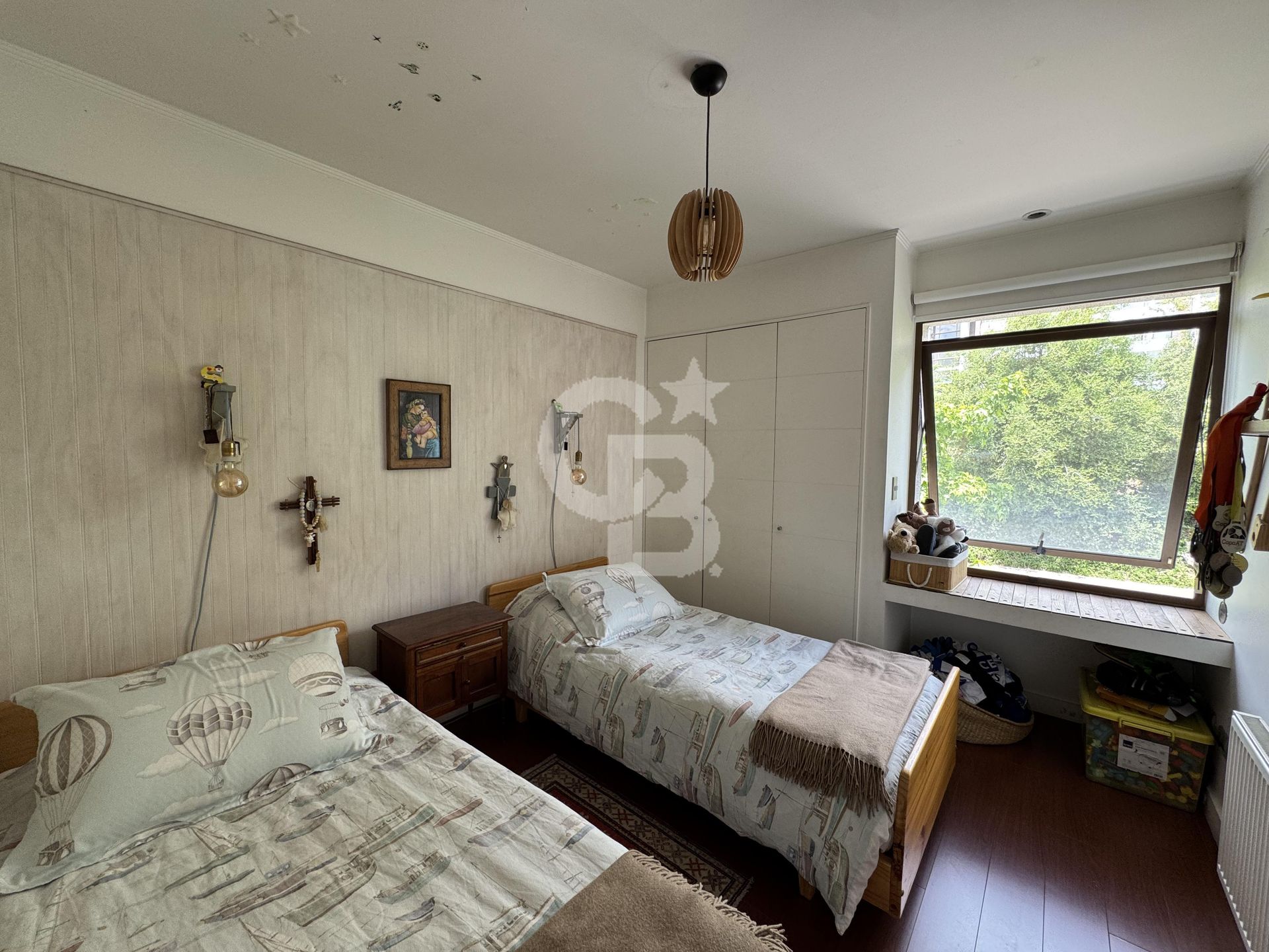 Lo Barnechea, Chile, 4 Bedrooms Bedrooms, ,5 BathroomsBathrooms,Residential,For Sale,1994396