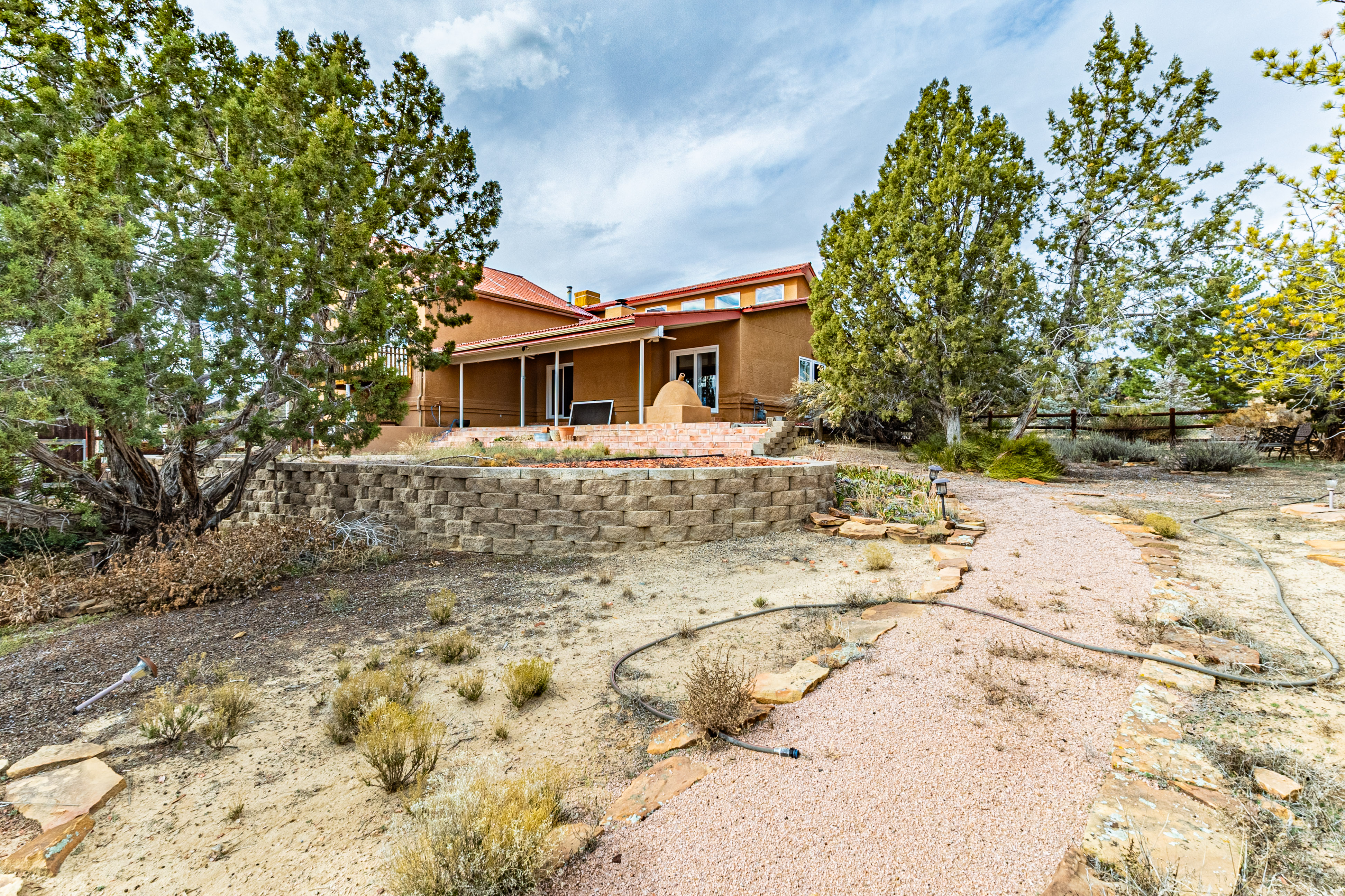 Farmington, New Mexico, 87402, United States, 4 Bedrooms Bedrooms, ,3 BathroomsBathrooms,Residential,For Sale,1995445