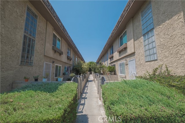 Baldwin Park, California, 91706, United States, 3 Bedrooms Bedrooms, ,2 BathroomsBathrooms,Residential,For Sale,1928732