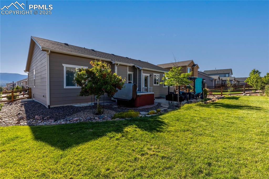 Monument, Colorado, 80132, United States, 5 Bedrooms Bedrooms, ,3 BathroomsBathrooms,Residential,For Sale,1875210