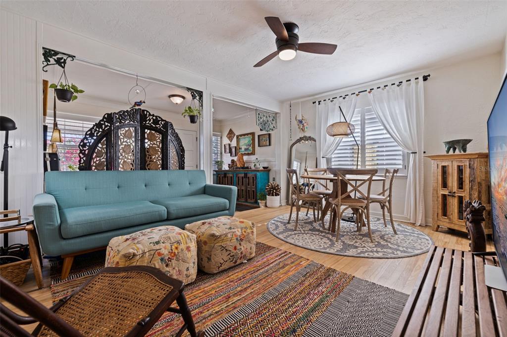 St Petersburg, Florida, 33713, United States, 2 Bedrooms Bedrooms, ,2 BathroomsBathrooms,Residential,For Sale,1768488