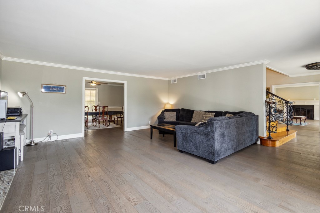 San Dimas, California, 91773, United States, 4 Bedrooms Bedrooms, ,3 BathroomsBathrooms,Residential,For Sale,1983533