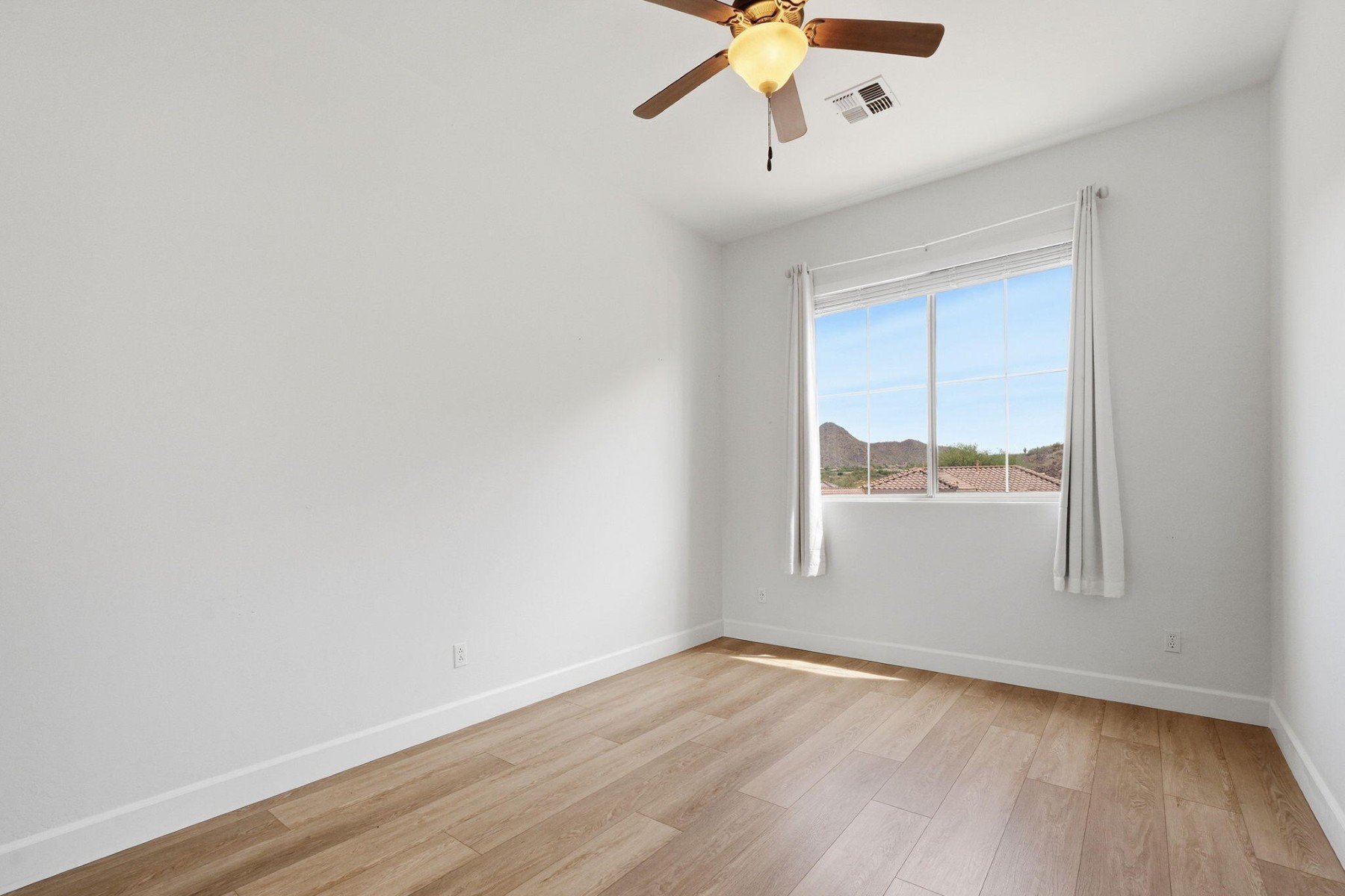  13547 E Estrella Avenue  Scottsdale, AZ - 物件實景