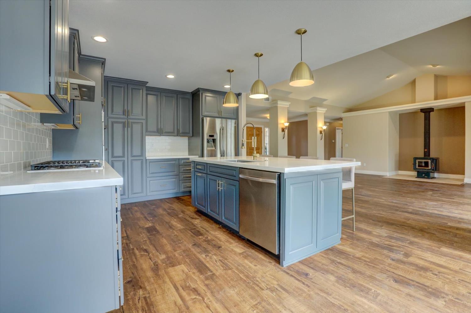 Penn Valley, California, 95946, United States, 3 Bedrooms Bedrooms, ,2 BathroomsBathrooms,Residential,For Sale,1902443