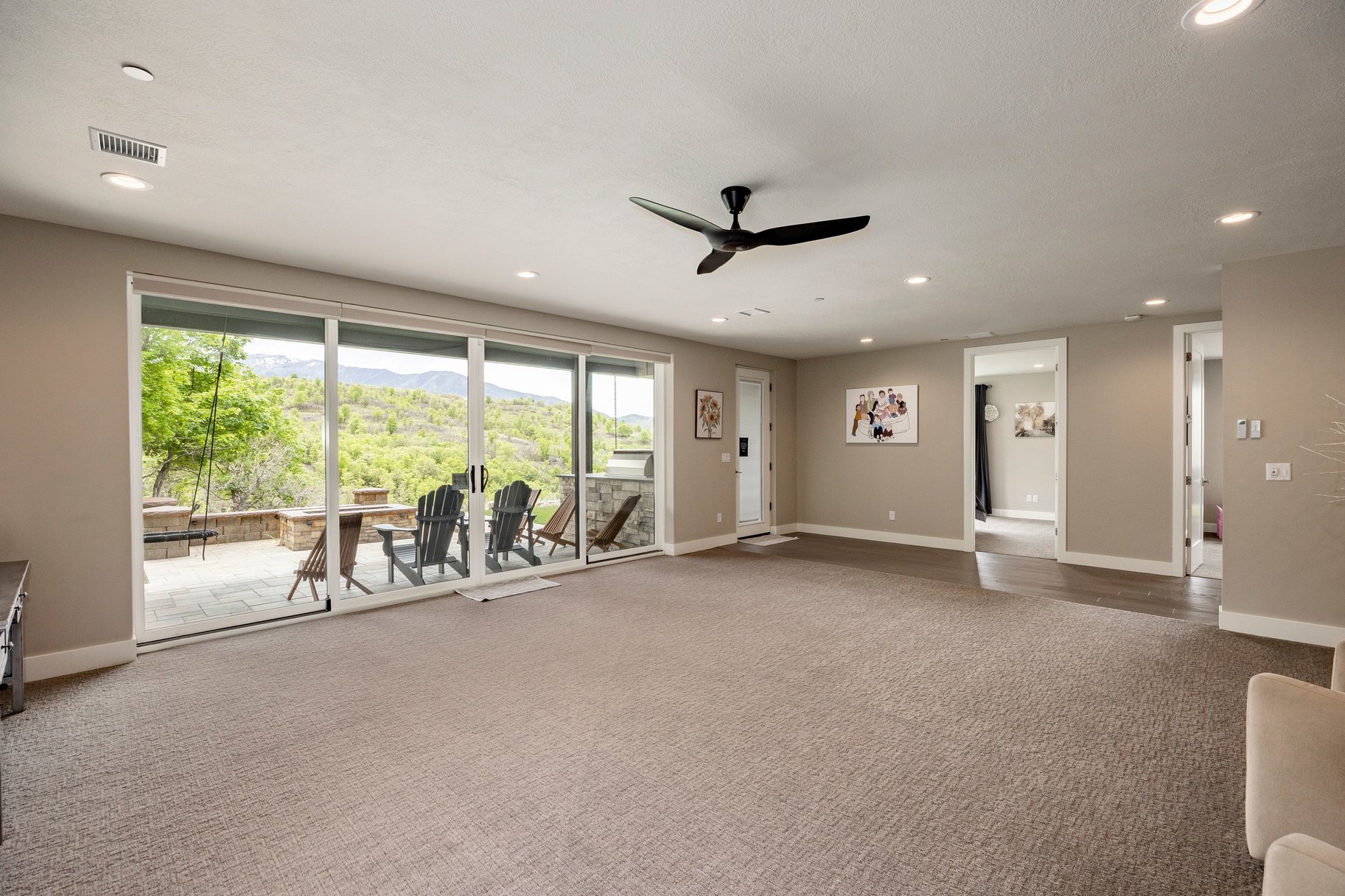  Mountain Contemporary Masterpiece with Panoramic Summit Creek Views - 物件實景