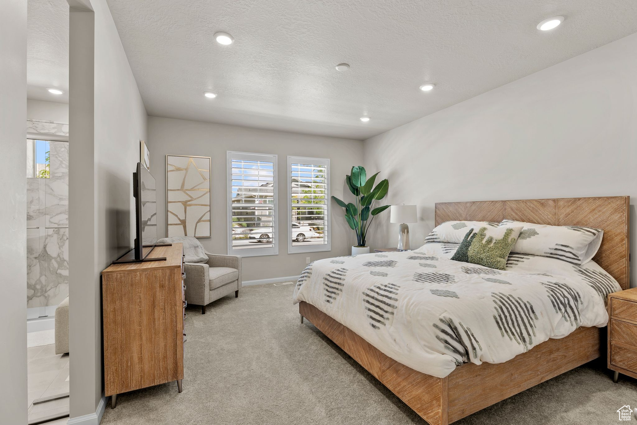 South Jordan, Utah, 84009, United States, 2 Bedrooms Bedrooms, ,3 BathroomsBathrooms,Residential,For Sale,1903673