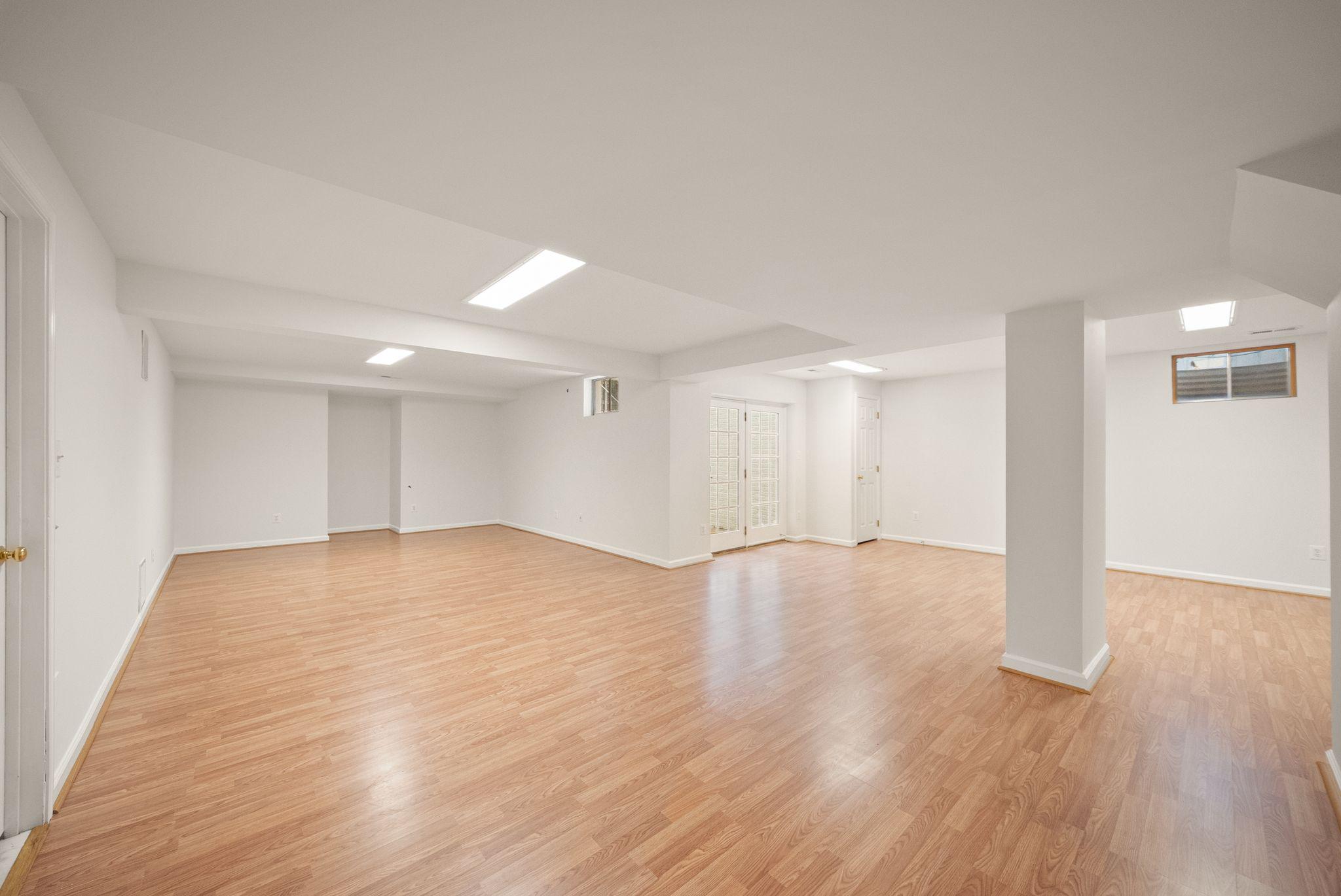  12754 Alder Woods Drive, Fairfax, VA, 22033 - 物件實景