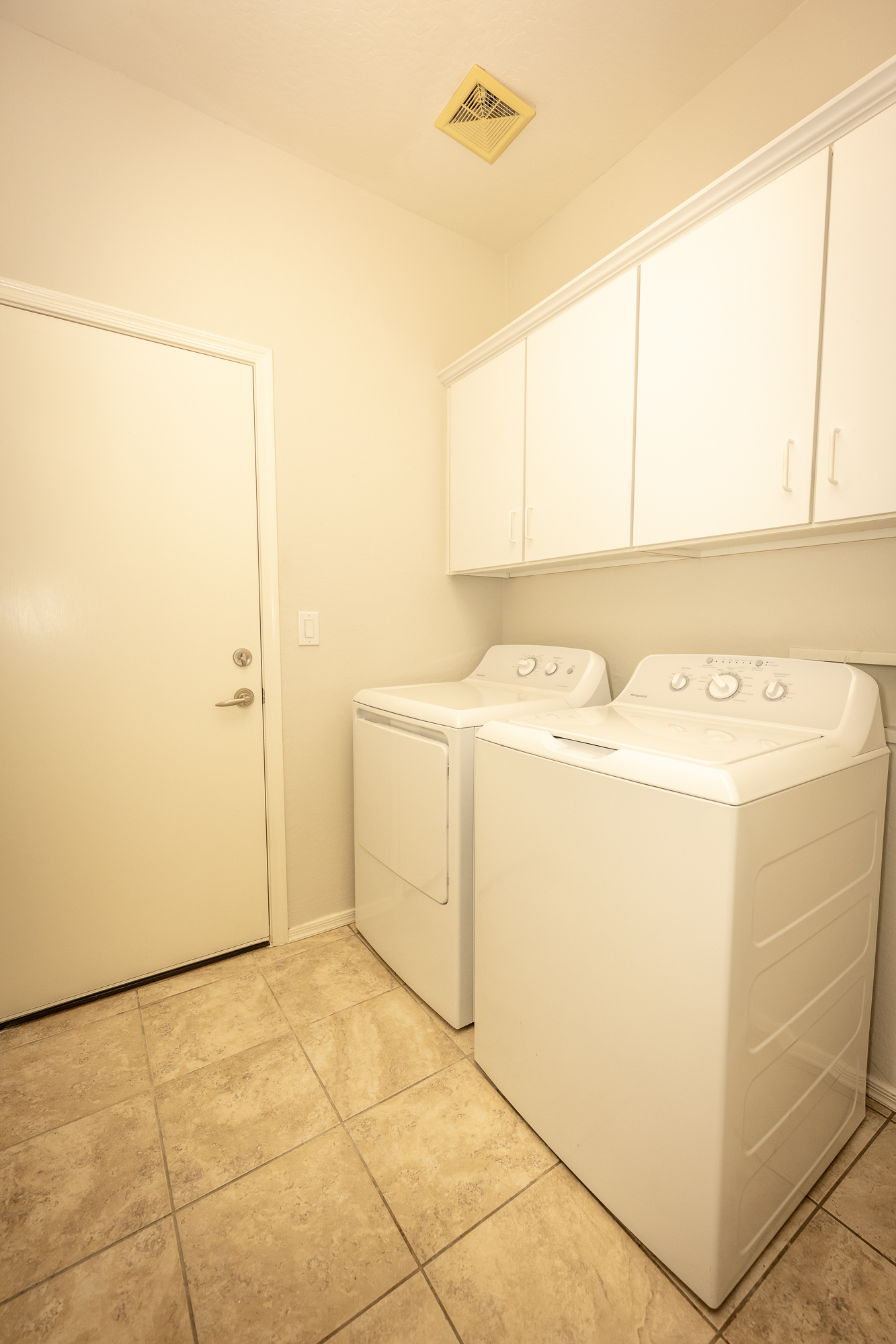 ANTHEM, Arizona, 85086, United States, 4 Bedrooms Bedrooms, ,2 BathroomsBathrooms,Residential,For Sale,1937627