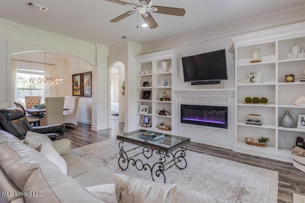 Biloxi, Mississippi, 39531, United States, 4 Bedrooms Bedrooms, ,3 BathroomsBathrooms,Residential,For Sale,1974223