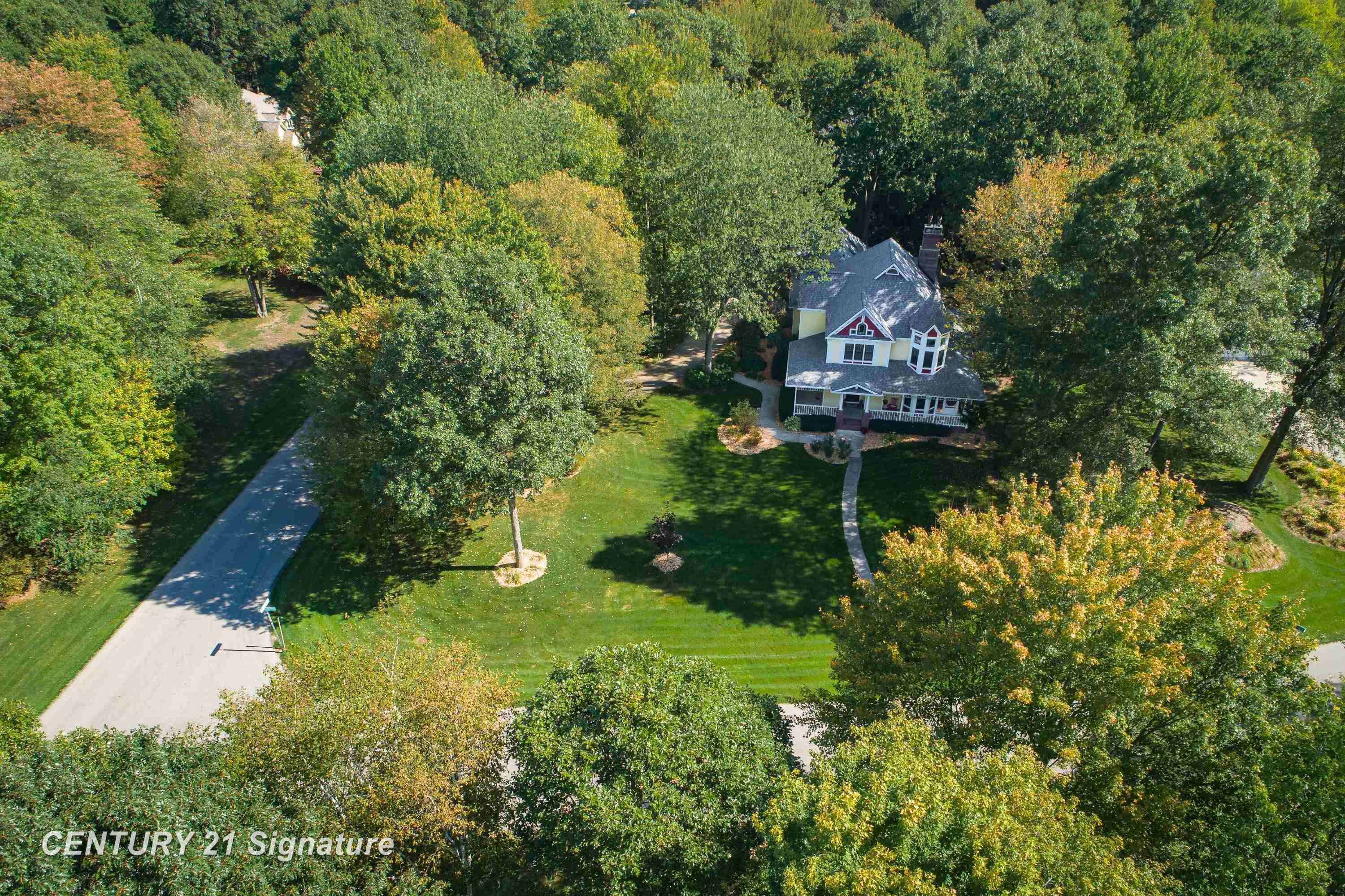 Midland, Michigan, 48642, United States, 5 Bedrooms Bedrooms, ,6 BathroomsBathrooms,Residential,For Sale,1977241