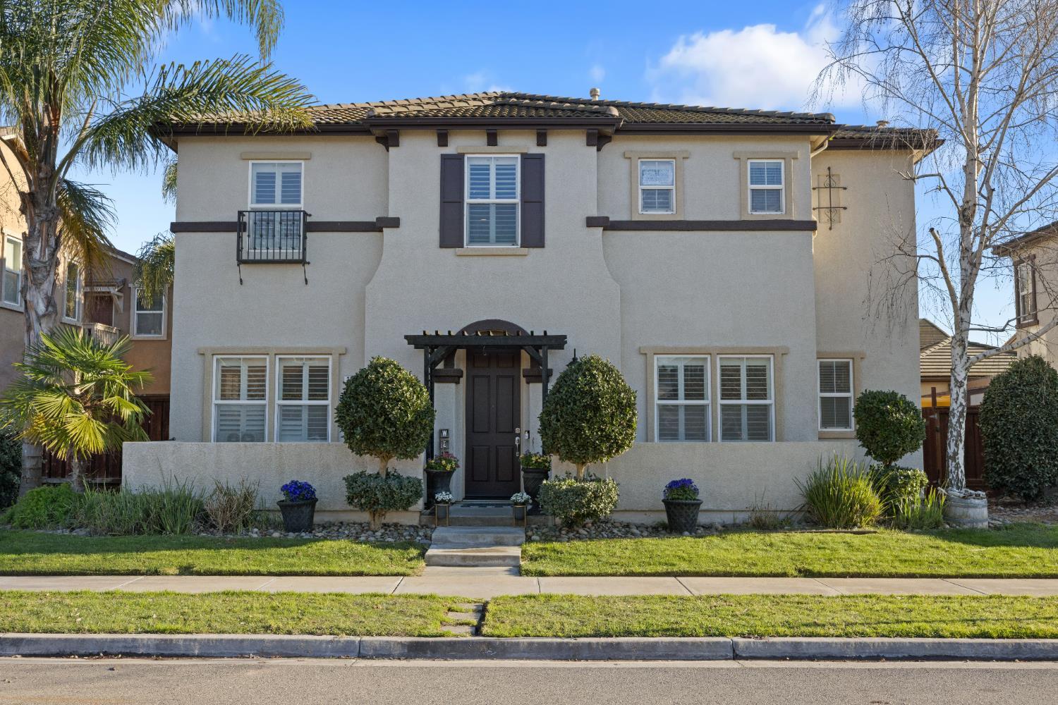 Oakdale, California, 95361, United States, 4 Bedrooms Bedrooms, ,4 BathroomsBathrooms,Residential,For Sale,2011319