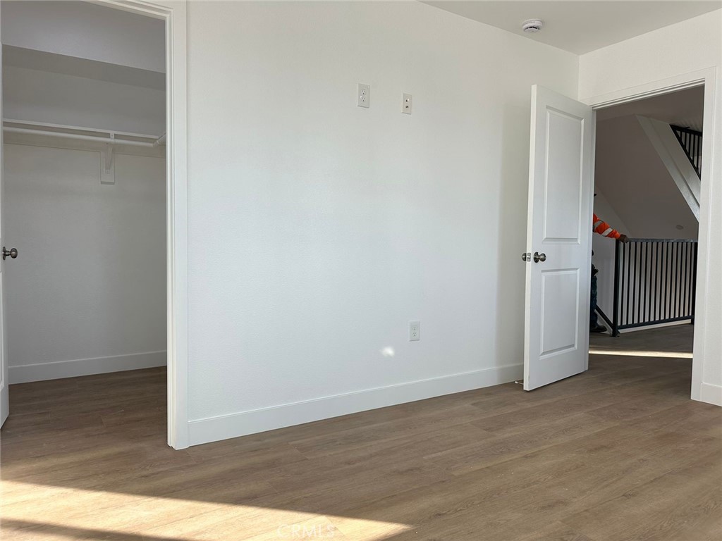 LOS ANGELES, California, 90001, United States, ,Residential,For Sale,1810570