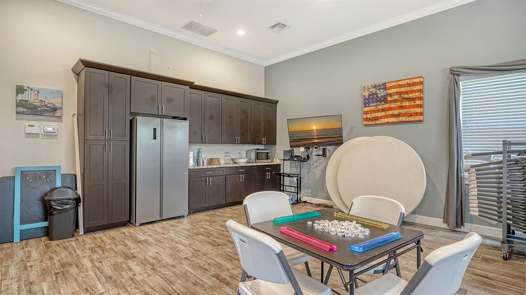 Bradenton, Florida, 34209, United States, 2 Bedrooms Bedrooms, ,2 BathroomsBathrooms,Residential,For Sale,1785001