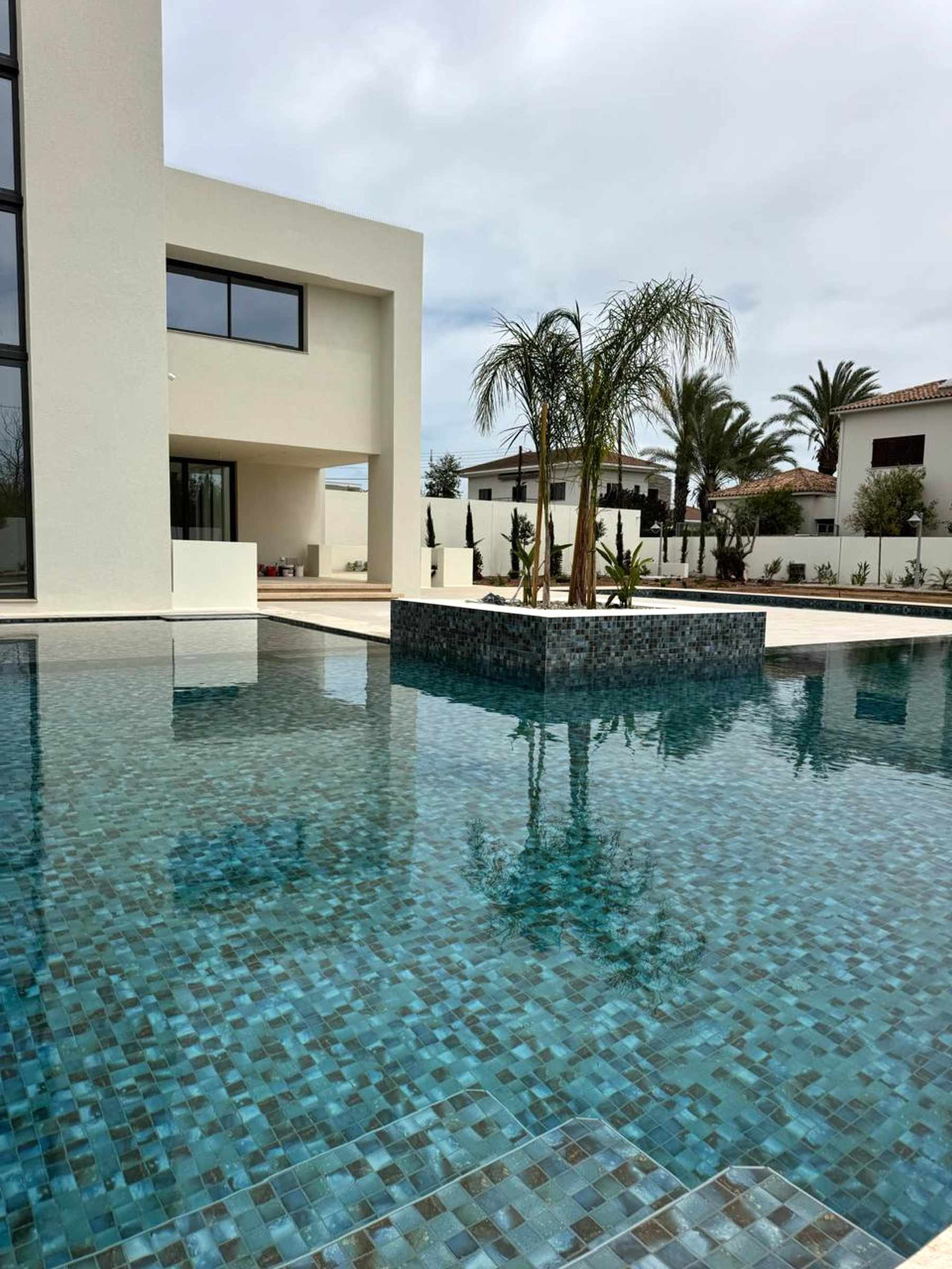 Seven Bedroom Villa with Private Pool in Nicosia