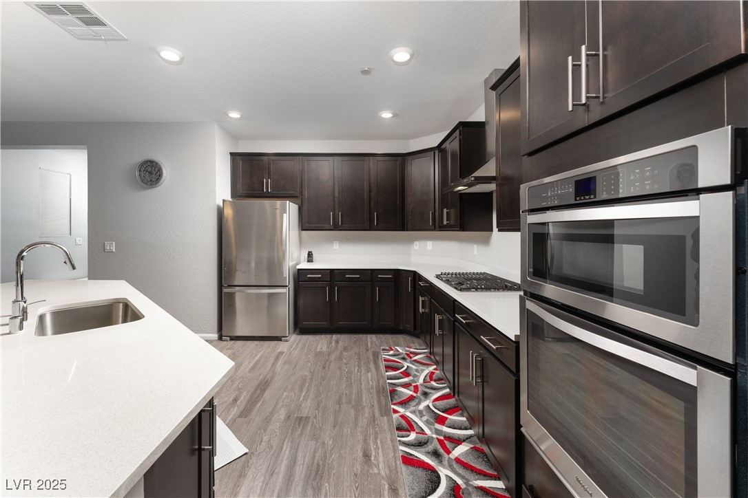 Henderson, Nevada, 89044, United States, 3 Bedrooms Bedrooms, ,2 BathroomsBathrooms,Residential,For Sale,1950988