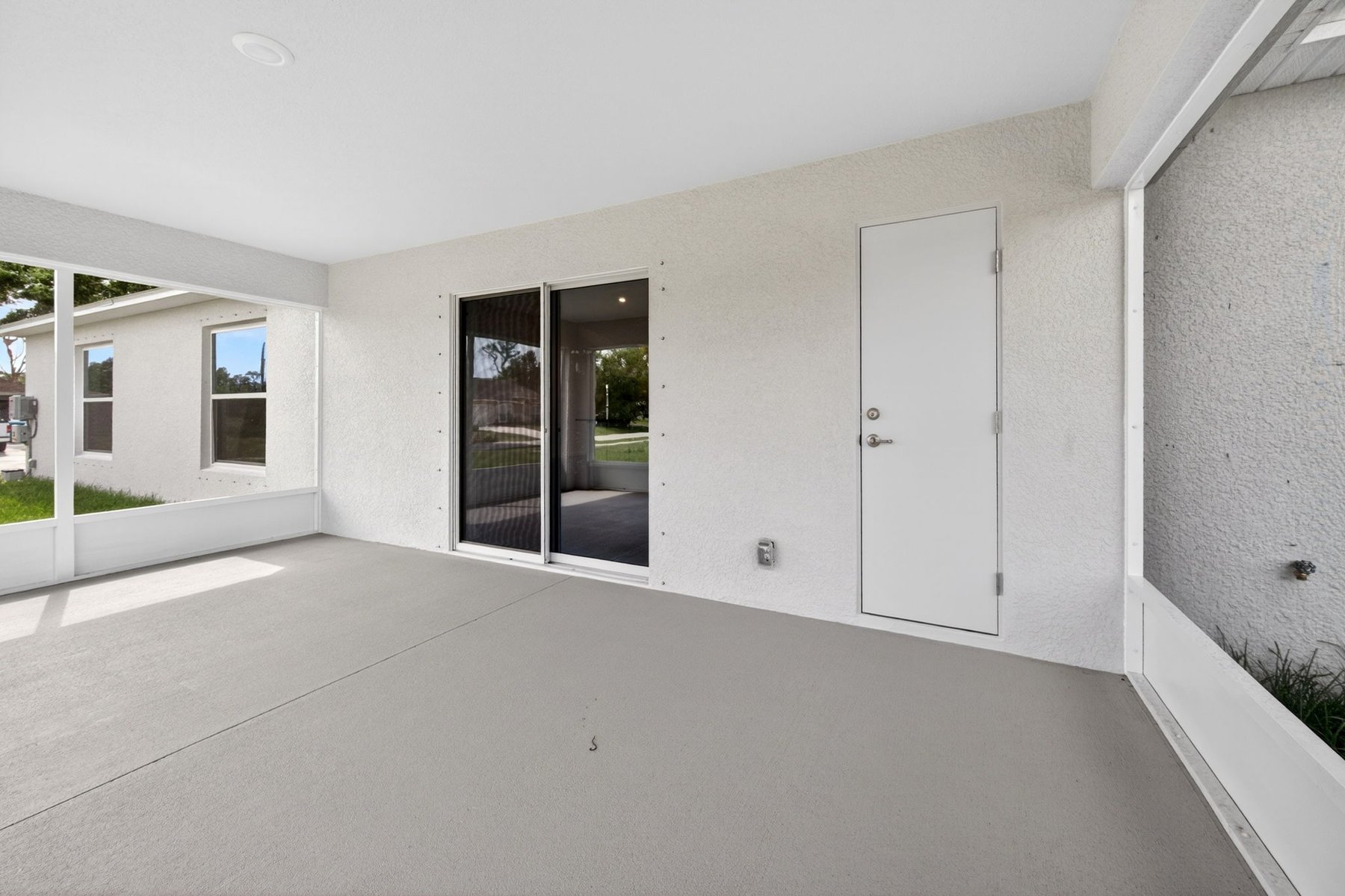  1098 Big Horn Circle NW, Palm Bay, FL, 32907 - 物件實景