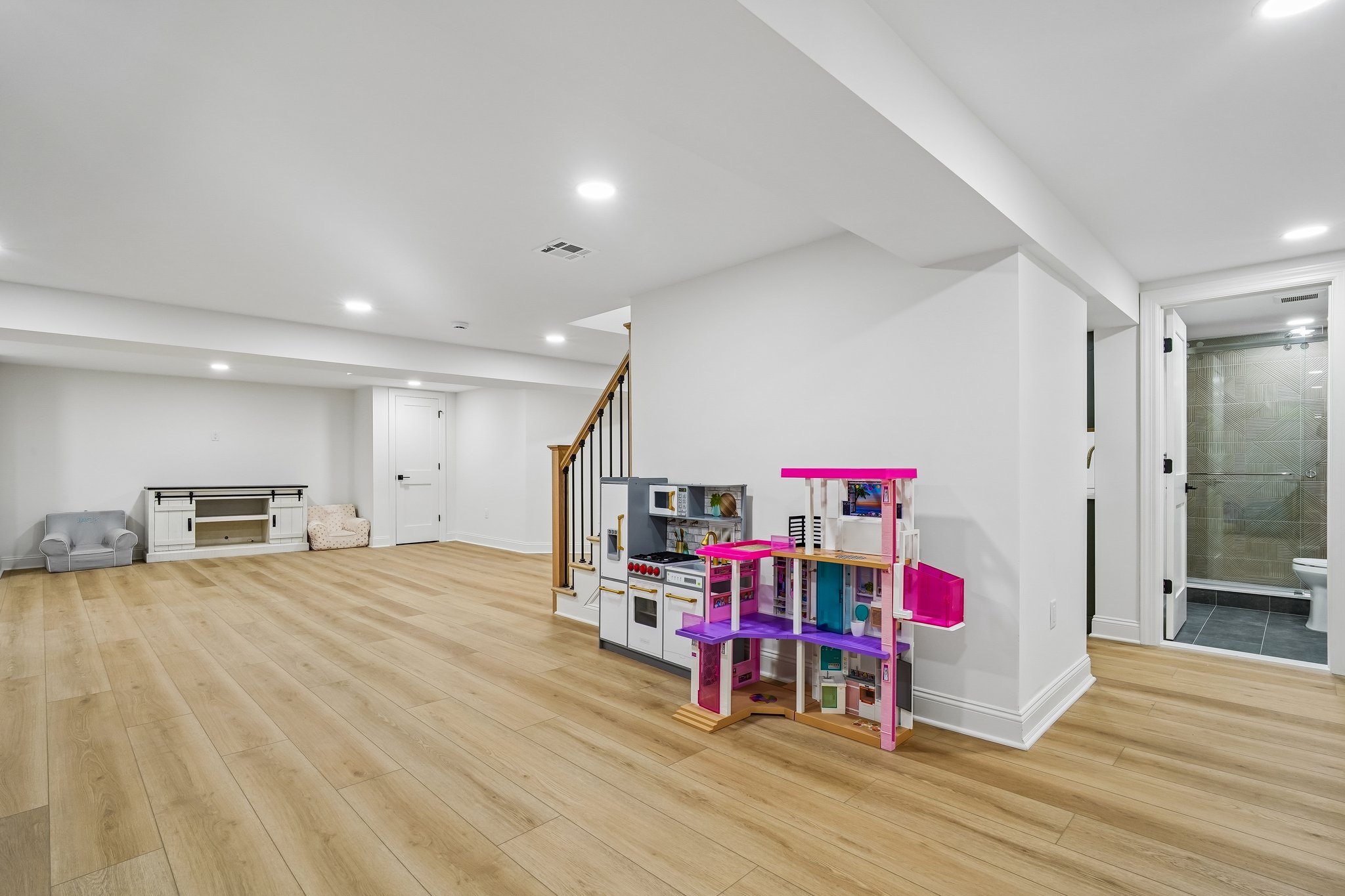  64 North Hillside Avenue, Livingston, NJ 07039 - 物件實景