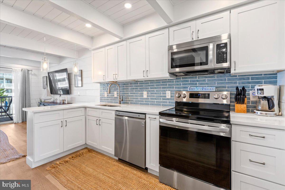 Ocean City, Maryland, 21842, United States, 4 Bedrooms Bedrooms, ,4 BathroomsBathrooms,Residential,For Sale,1989462