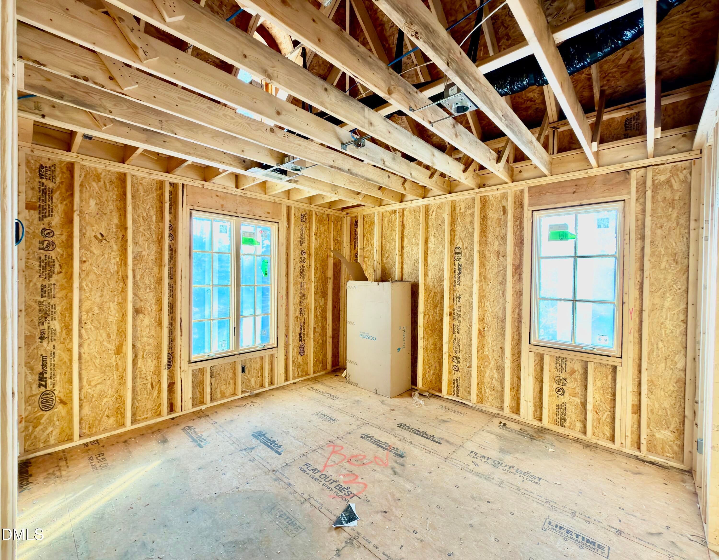 Raleigh, North Carolina, 27609, United States, 5 Bedrooms Bedrooms, ,7 BathroomsBathrooms,Residential,For Sale,1997478