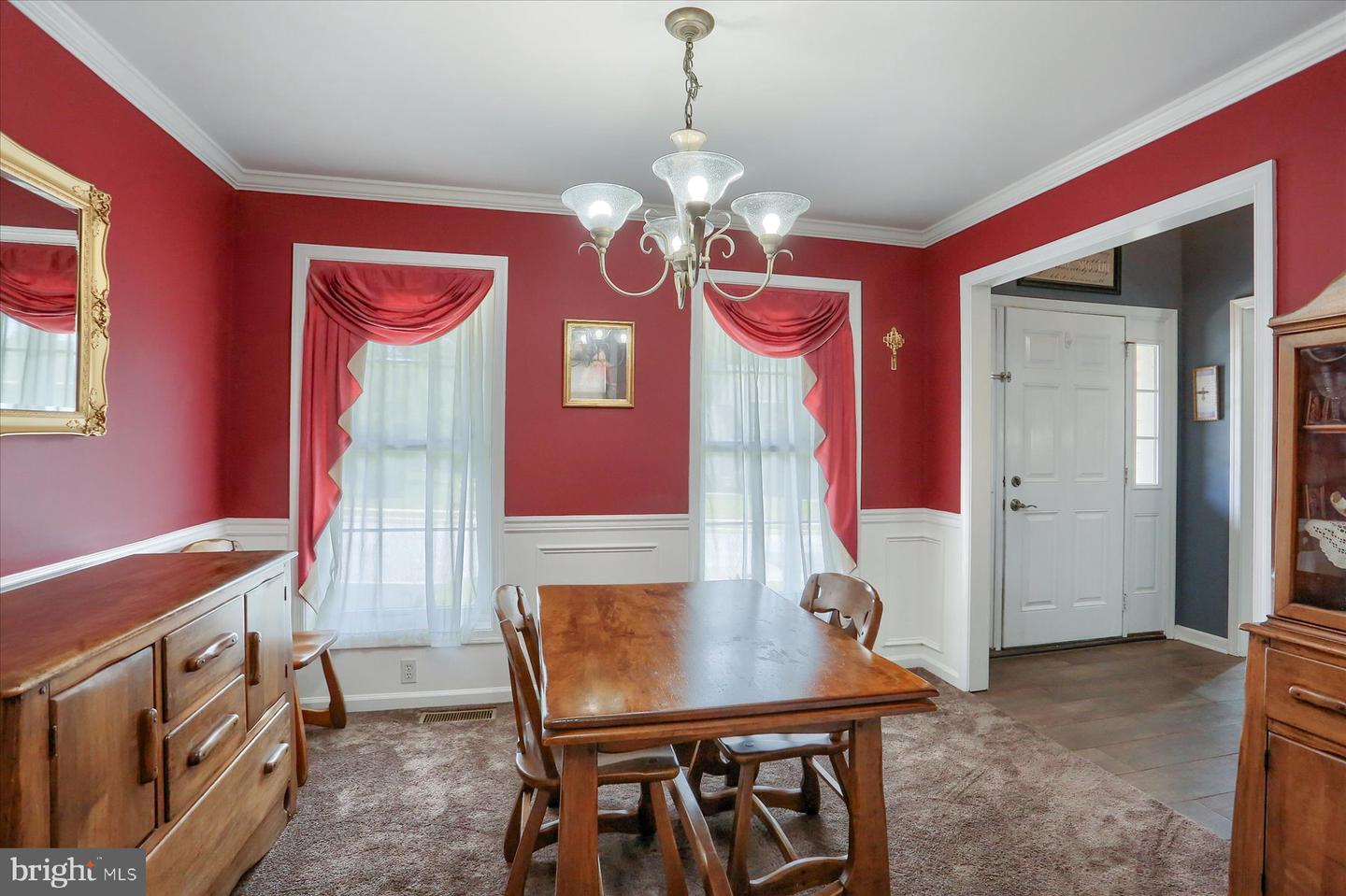 Harrisburg, Pennsylvania, 17111, United States, 4 Bedrooms Bedrooms, ,4 BathroomsBathrooms,Residential,For Sale,1958144