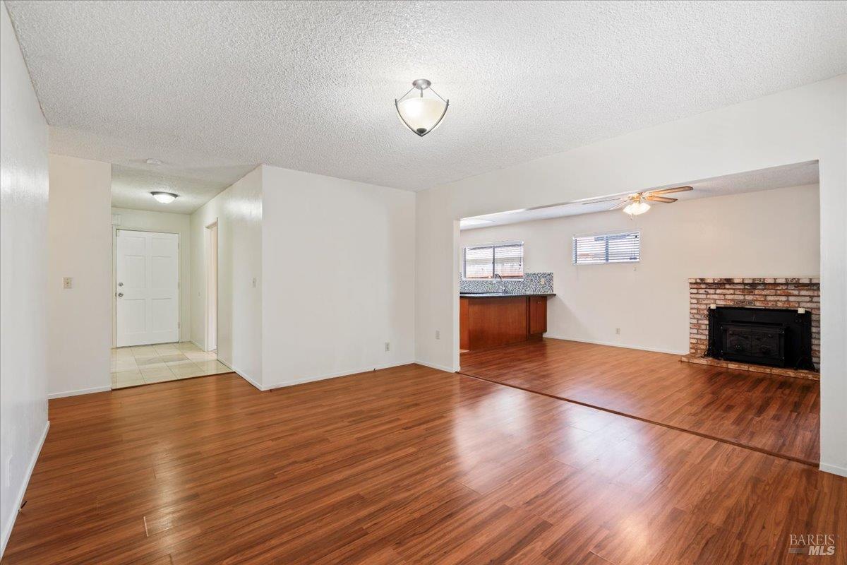 Fairfield, California, 94533, United States, 4 Bedrooms Bedrooms, ,2 BathroomsBathrooms,Residential,For Sale,1927172