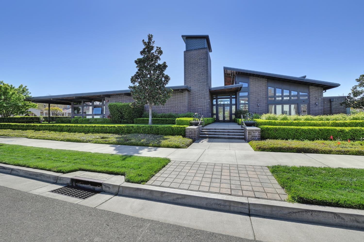 Sacramento, California, 95816, United States, 3 Bedrooms Bedrooms, ,3 BathroomsBathrooms,Residential,For Sale,1916793