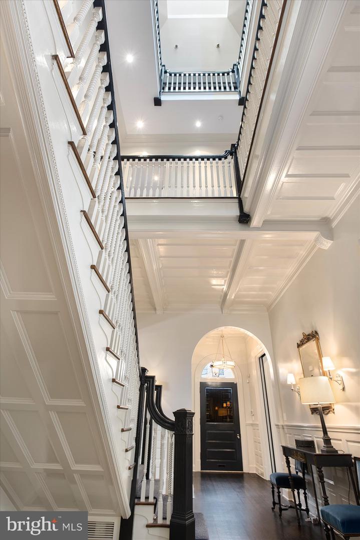 Washington, District of Columbia, 20008, United States, 6 Bedrooms Bedrooms, ,8 BathroomsBathrooms,Residential,For Sale,1807338