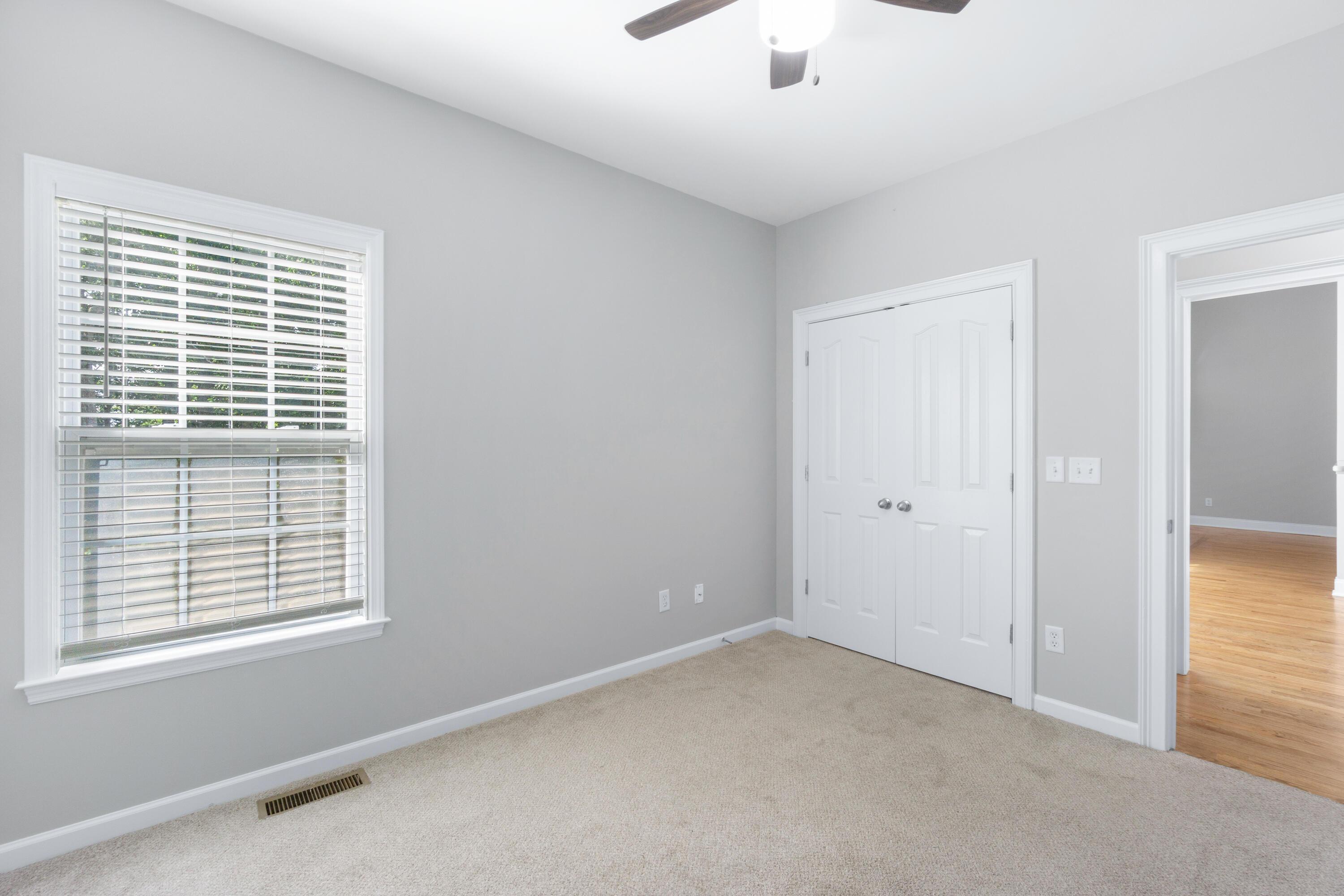 LaFayette, Georgia, 30728, United States, 5 Bedrooms Bedrooms, ,3 BathroomsBathrooms,Residential,For Sale,1883031