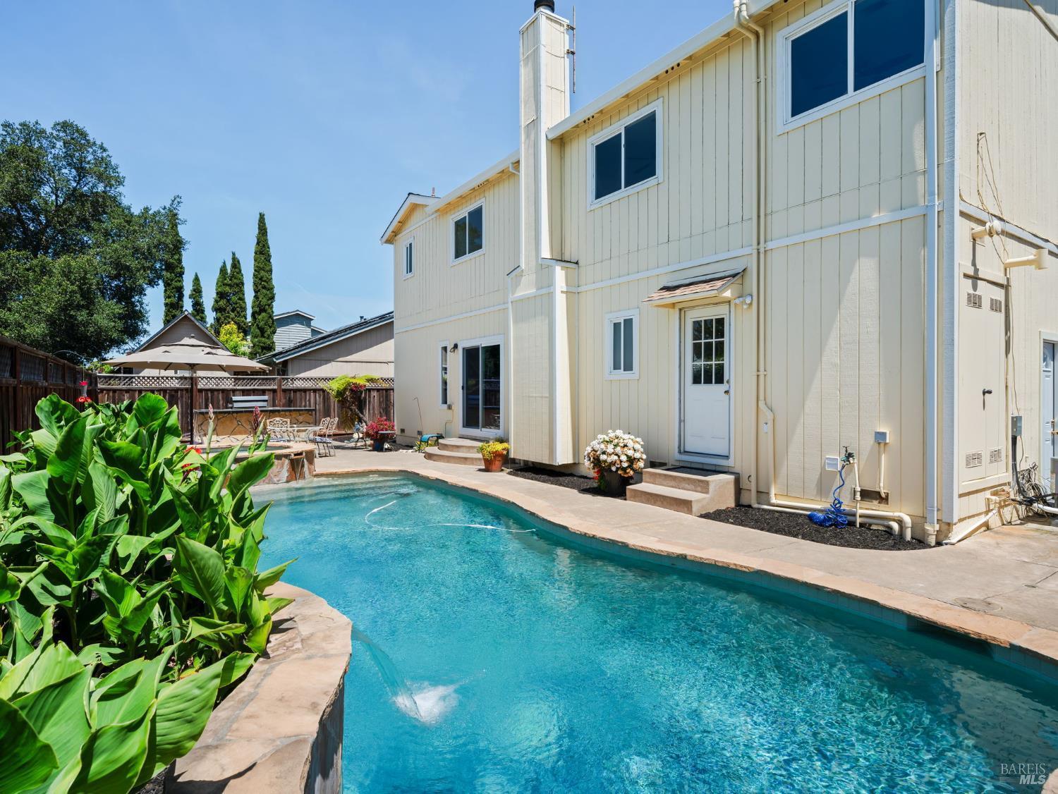 Napa, California, 94558, United States, 4 Bedrooms Bedrooms, ,3 BathroomsBathrooms,Residential,For Sale,1827773
