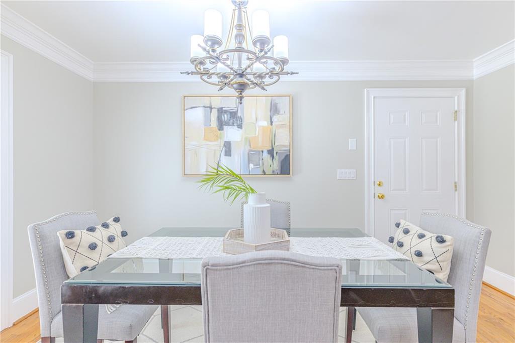 Atlanta, Georgia, 30350, United States, 5 Bedrooms Bedrooms, ,5 BathroomsBathrooms,Residential,For Sale,1987356