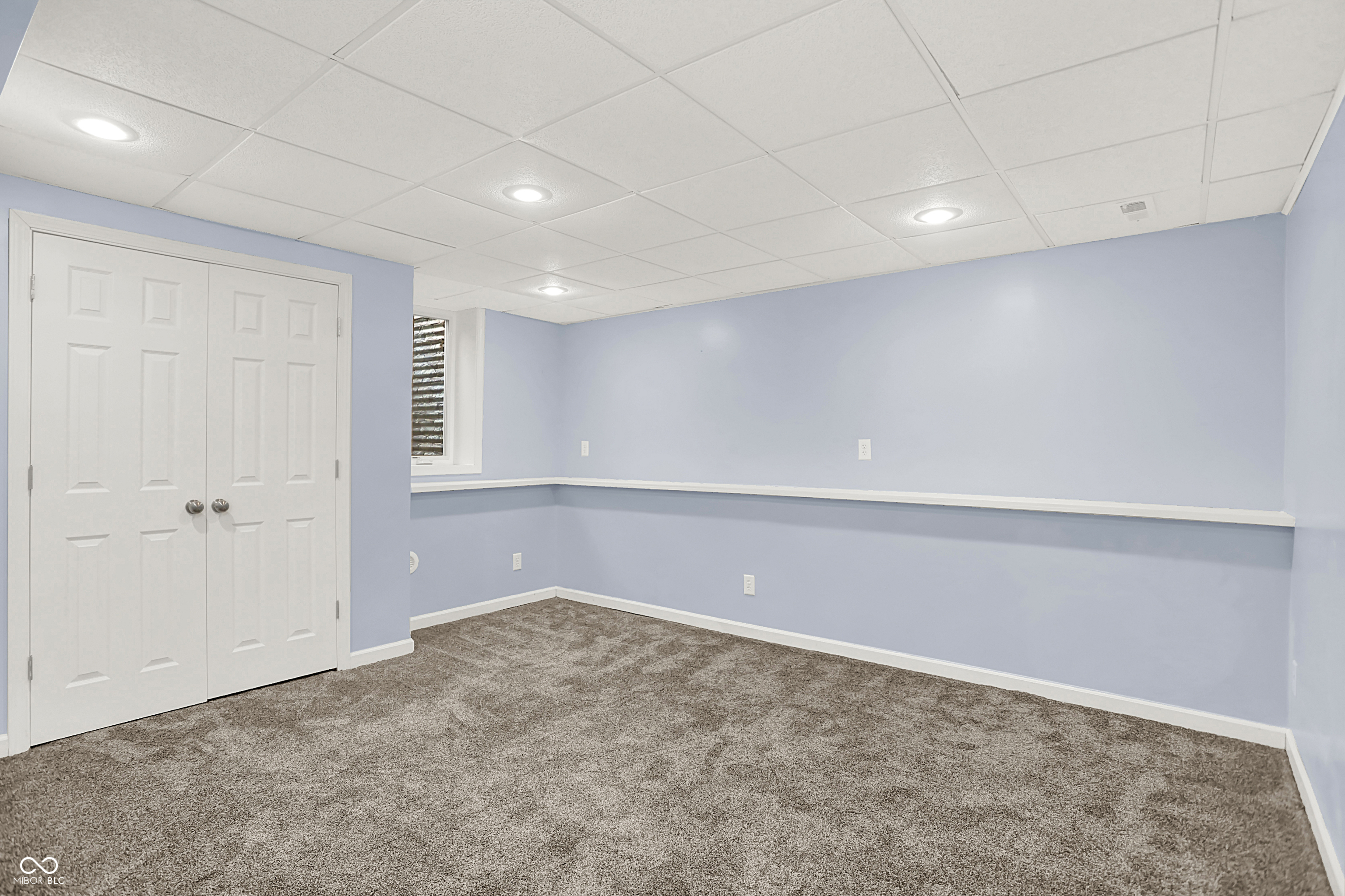 Carmel, Indiana, 46033, United States, 5 Bedrooms Bedrooms, ,4 BathroomsBathrooms,Residential,For Sale,1928724
