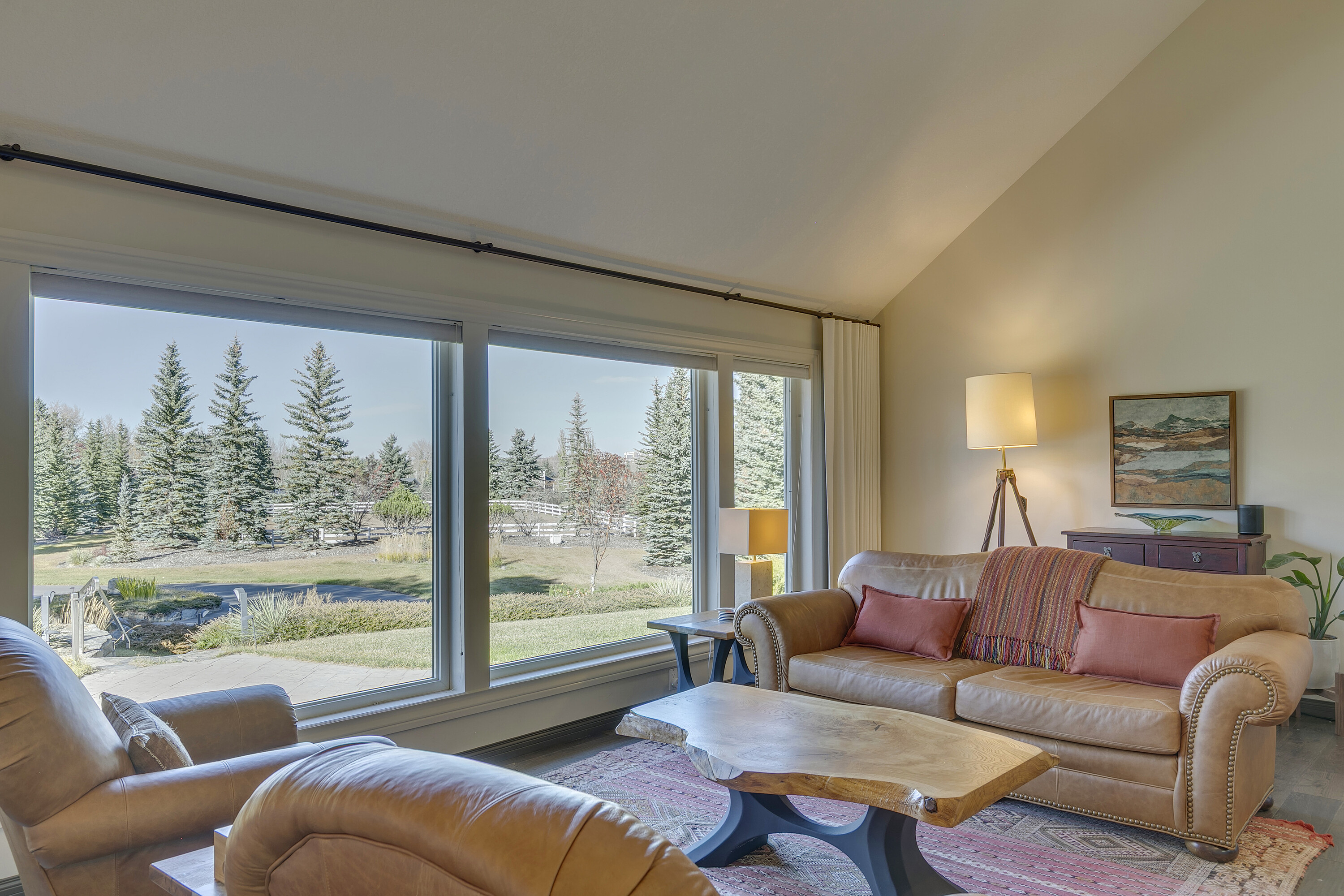  20 Acre Storybook Property - 物件實景