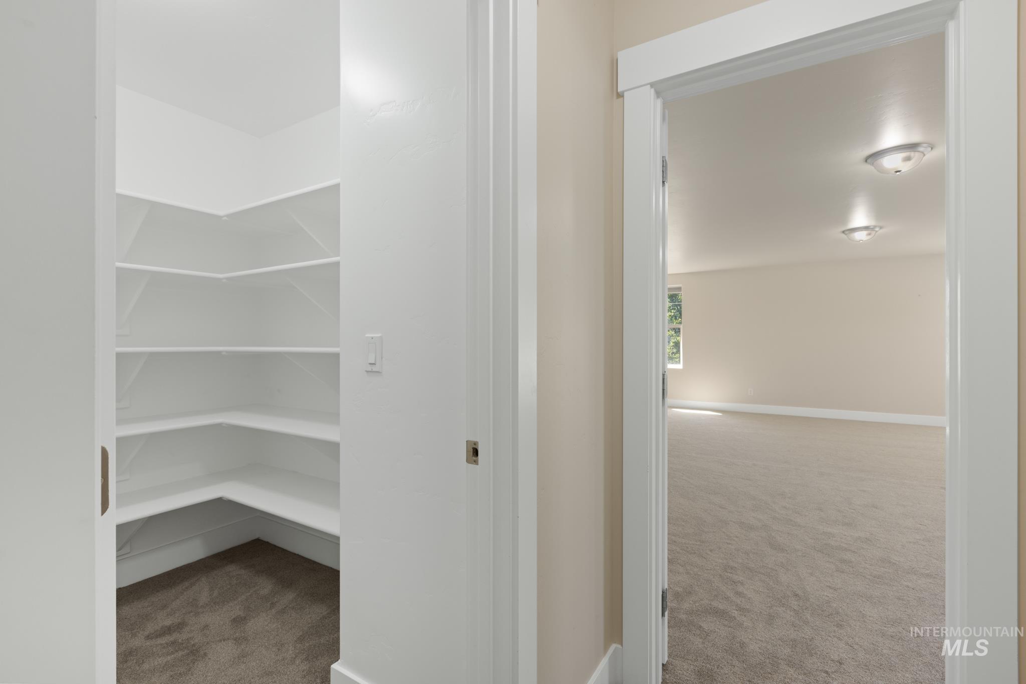 Meridian, Idaho, 83646, United States, 3 Bedrooms Bedrooms, ,Residential,For Sale,1926197