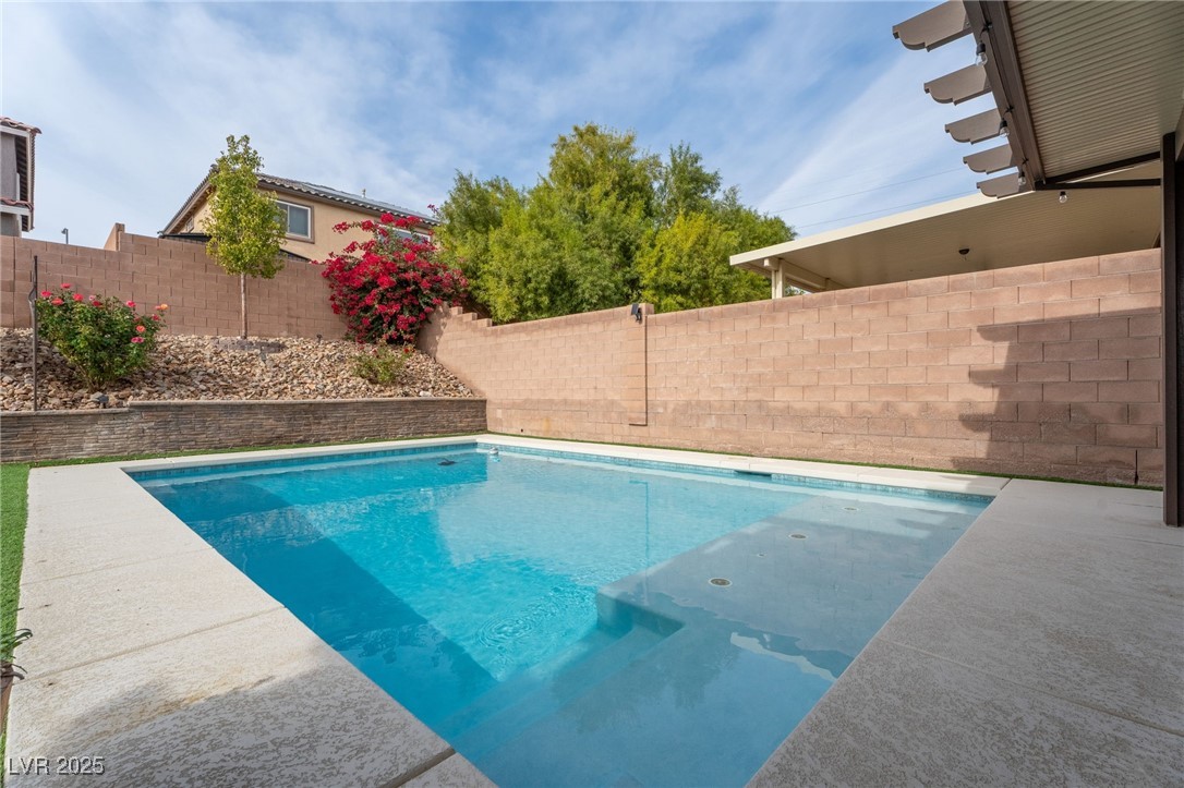 North Las Vegas, Nevada, 89031, United States, 4 Bedrooms Bedrooms, ,3 BathroomsBathrooms,Residential,For Sale,1990907