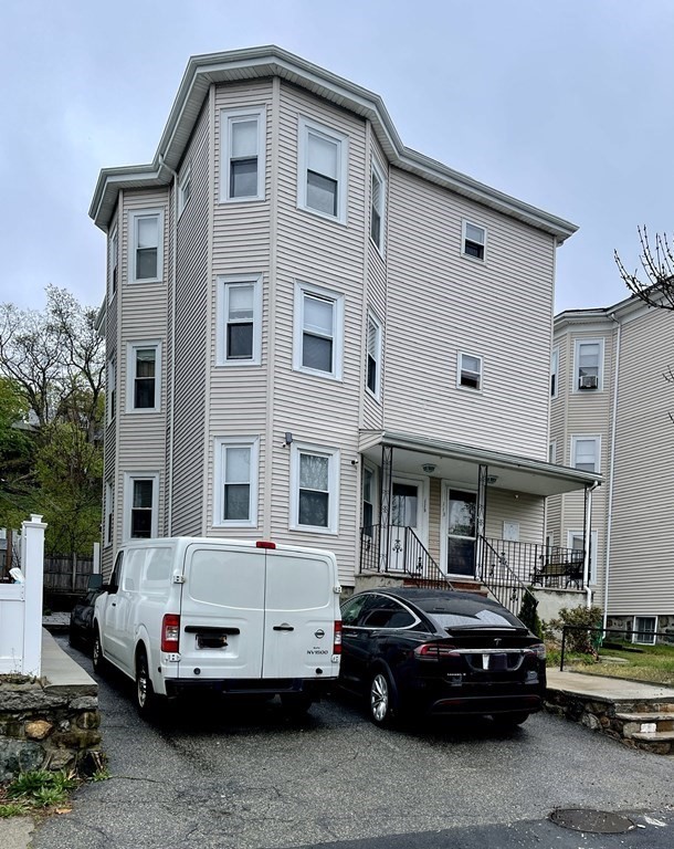 115 Fellsway W, Medford, Massachusetts, 02155, United States, 9 Bedrooms Bedrooms, ,3 BathroomsBathrooms,Residential,For Sale,115 Fellsway W,1009121