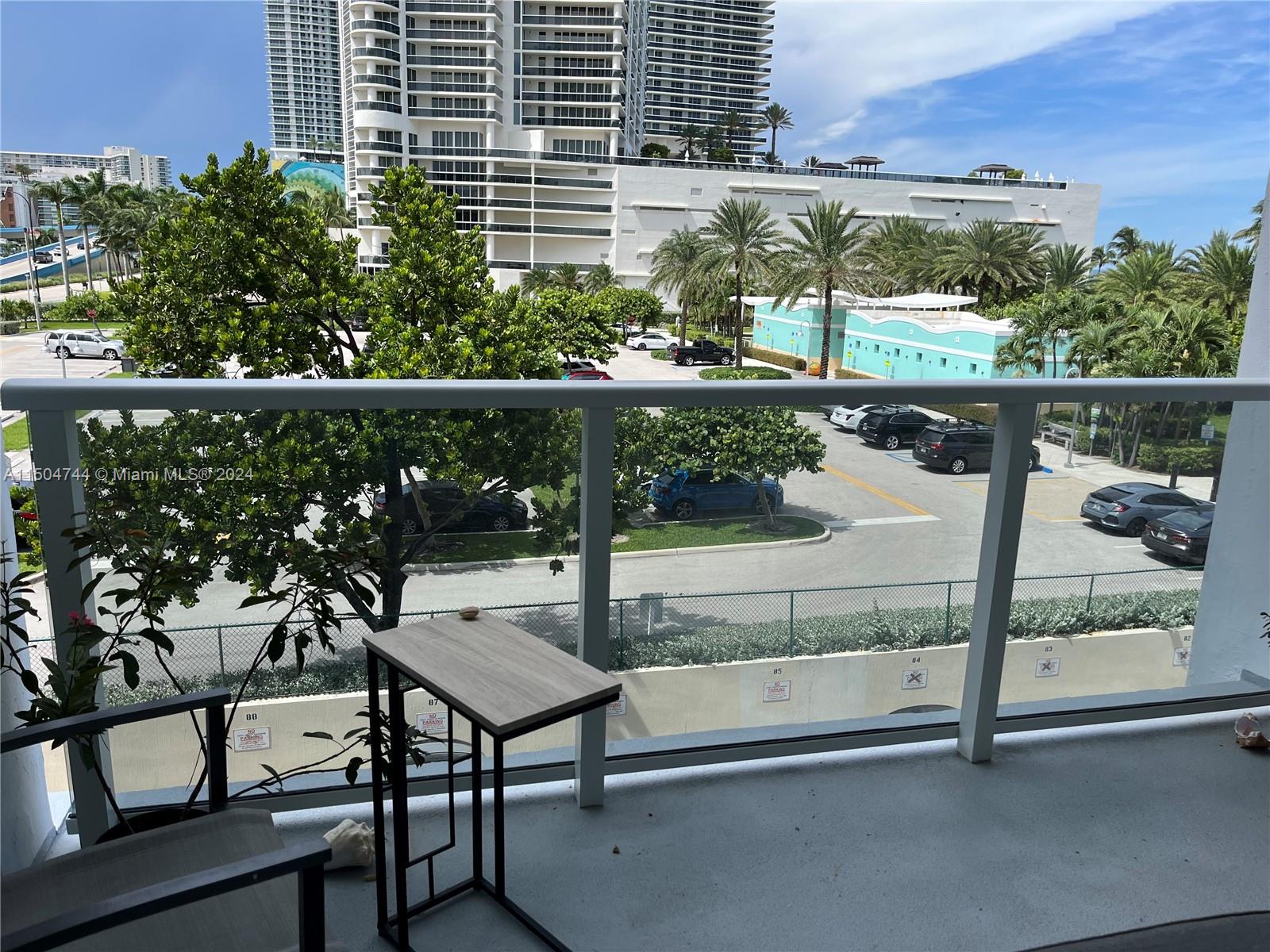 1880 S Ocean Dr Unit 306, Hallandale Beach, Florida, 33009, United States, 2 Bedrooms Bedrooms, ,2 BathroomsBathrooms,Residential,For Sale,1880 S Ocean Dr Unit 306,1433027