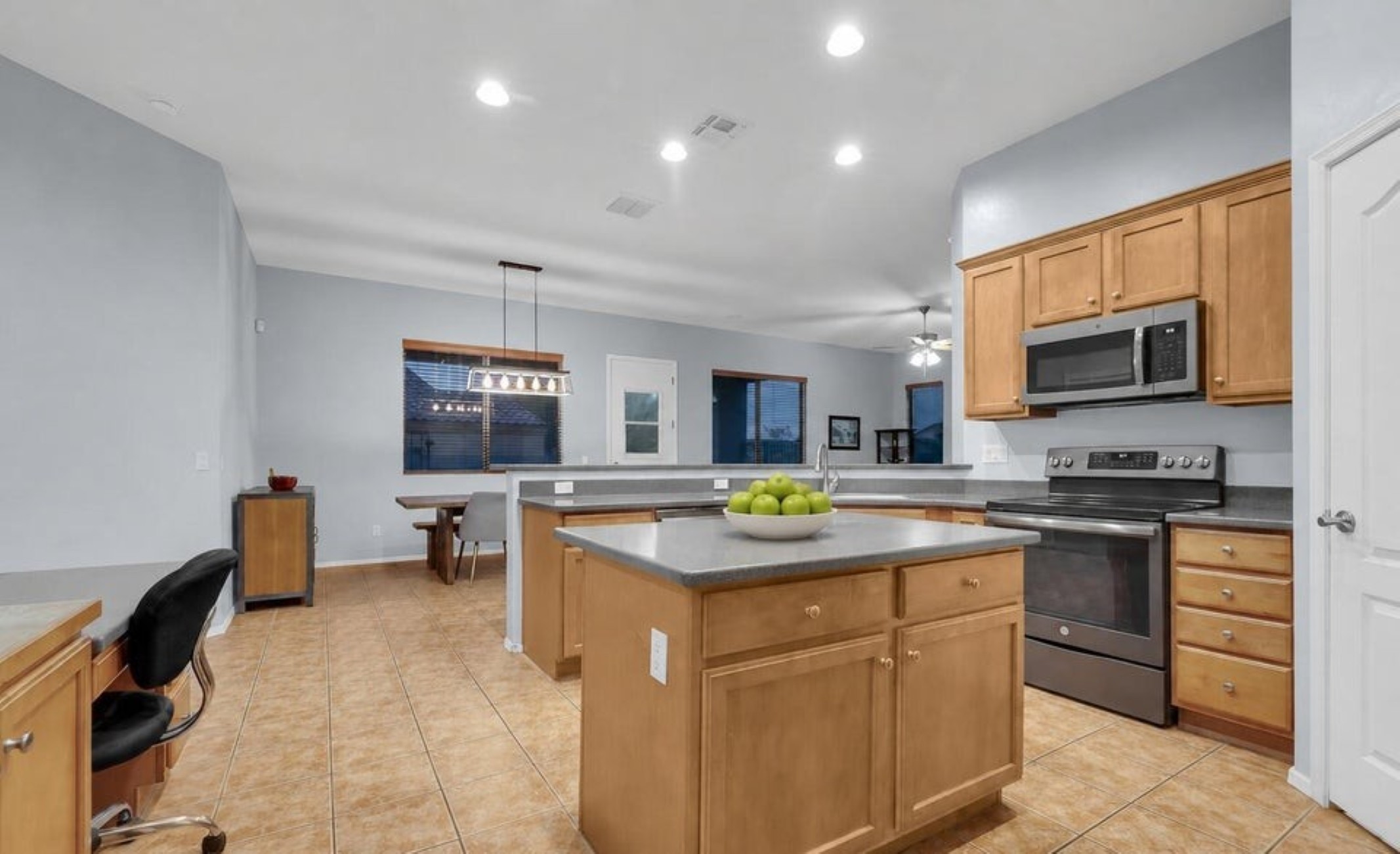  8440 N Sand Dune Place¦Tucson, AZ - 物件實景
