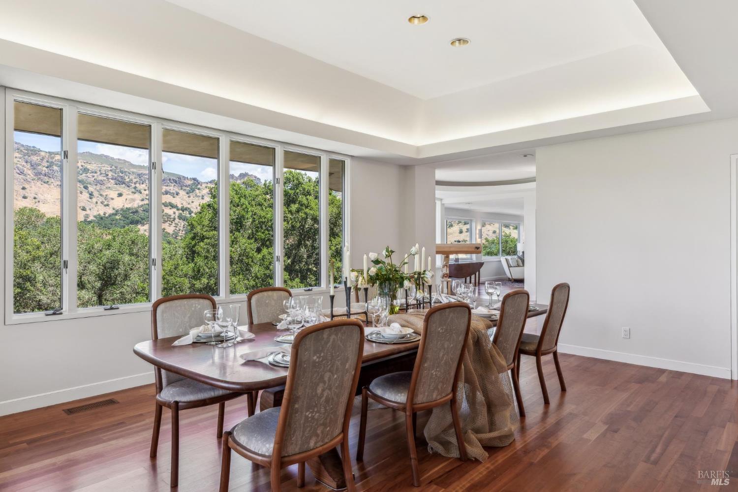 Napa, California, 94558, United States, 6 Bedrooms Bedrooms, ,8 BathroomsBathrooms,Residential,For Sale,1838690