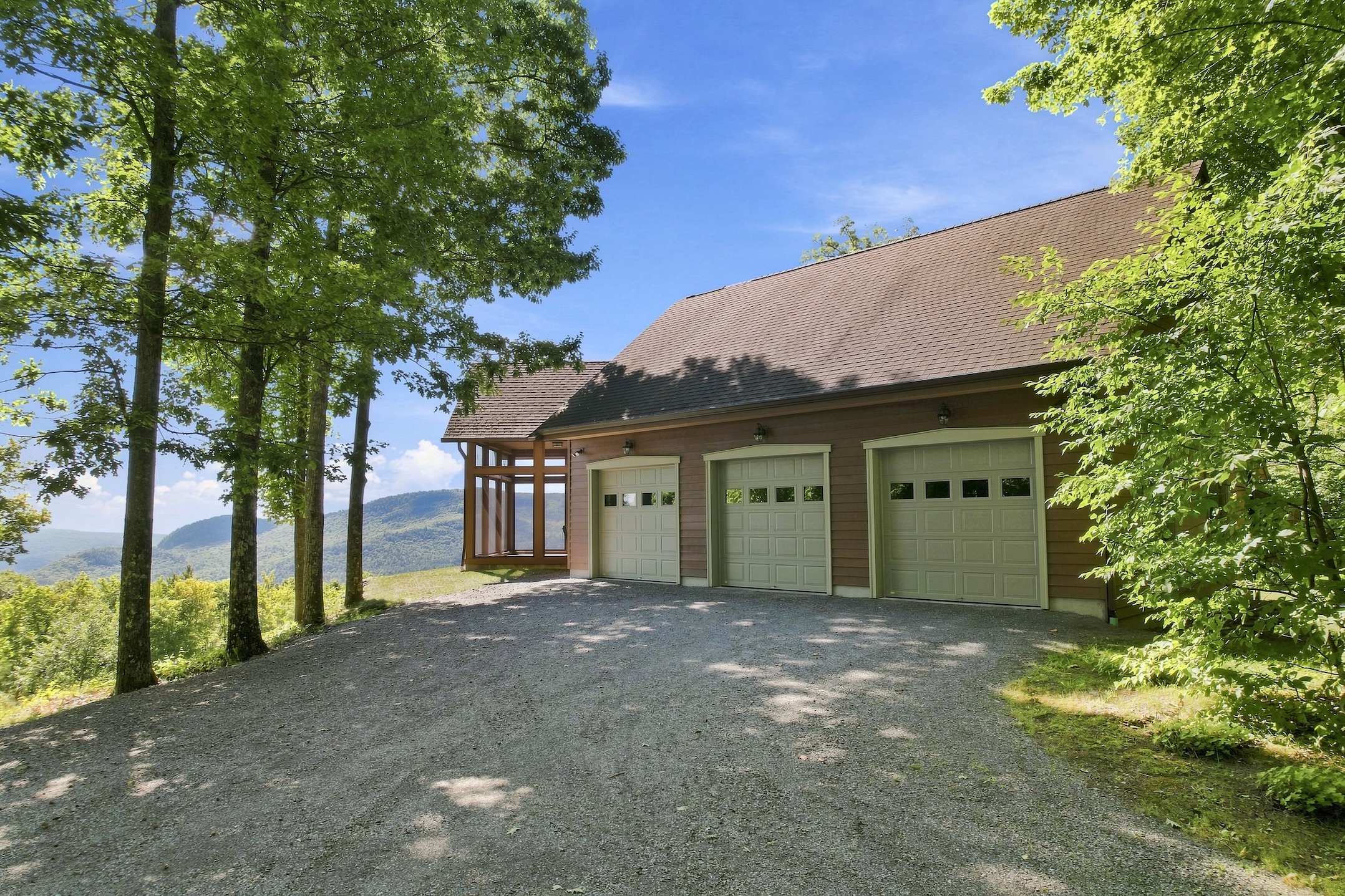  328 Hurricane Mountain Lane, Elizabethtown, NY, 12932 - 物件實景