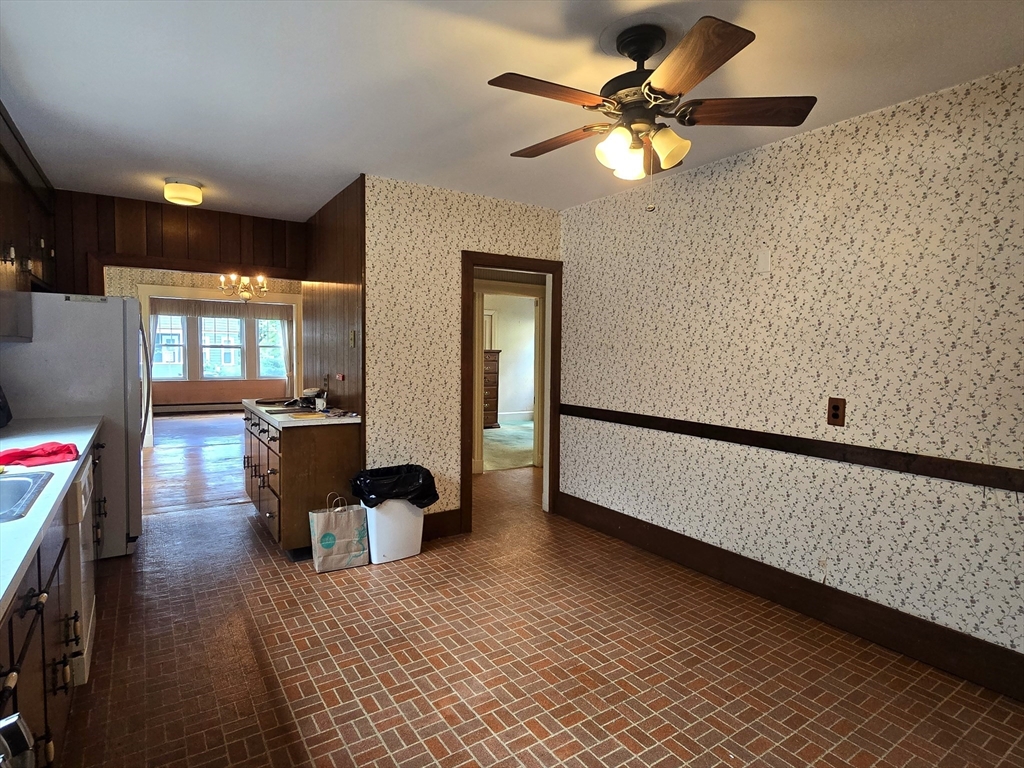 Cambridge, Massachusetts, 02138, United States, 6 Bedrooms Bedrooms, ,3 BathroomsBathrooms,Residential,For Sale,2000907