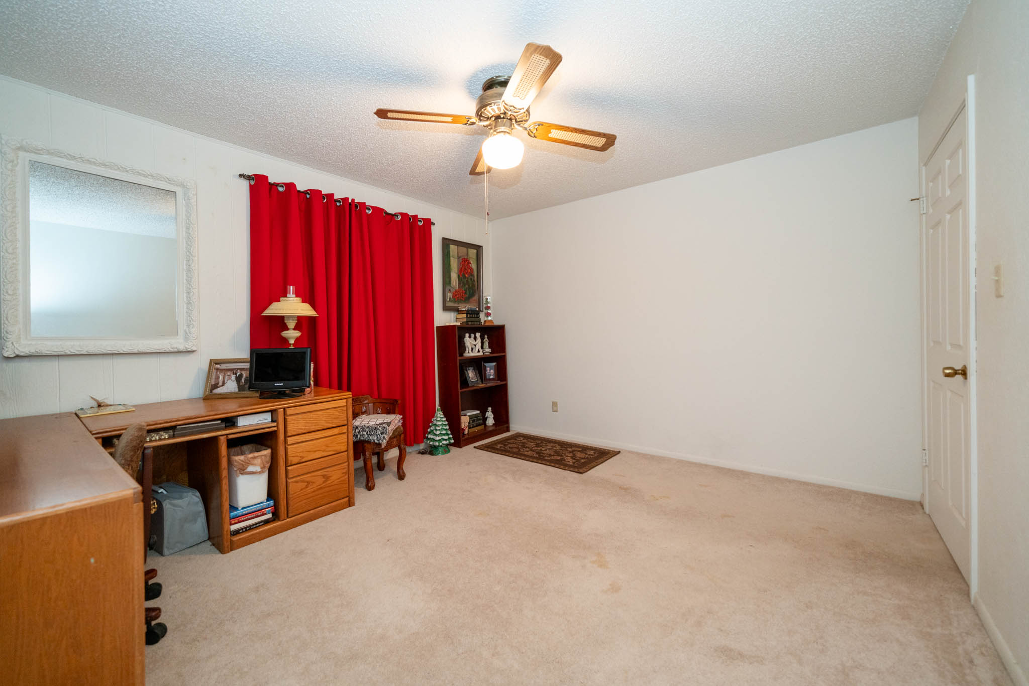 Jacksonville, Texas, 75766, United States, 4 Bedrooms Bedrooms, ,2 BathroomsBathrooms,Residential,For Sale,1974888