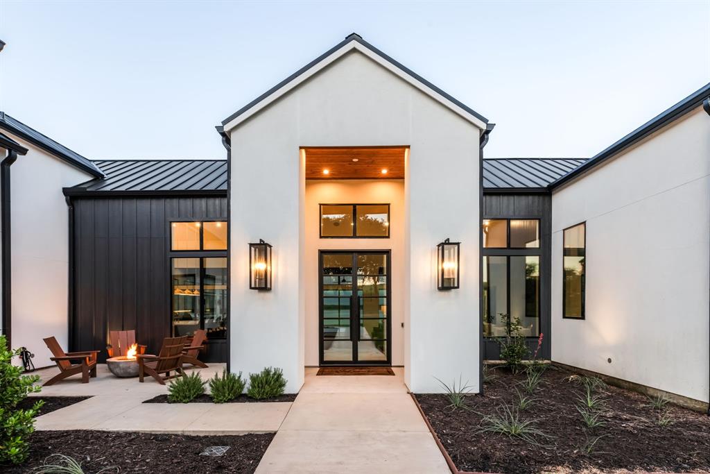 Kemp, Texas, 75143, United States, 4 Bedrooms Bedrooms, ,4 BathroomsBathrooms,Residential,For Sale,1807273