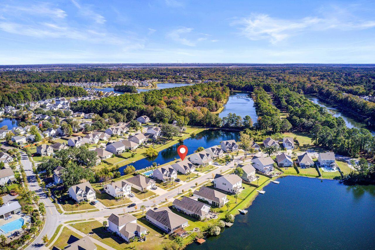 Johns Island, South Carolina, 29455, United States, 4 Bedrooms Bedrooms, ,2 BathroomsBathrooms,Residential,For Sale,1967653