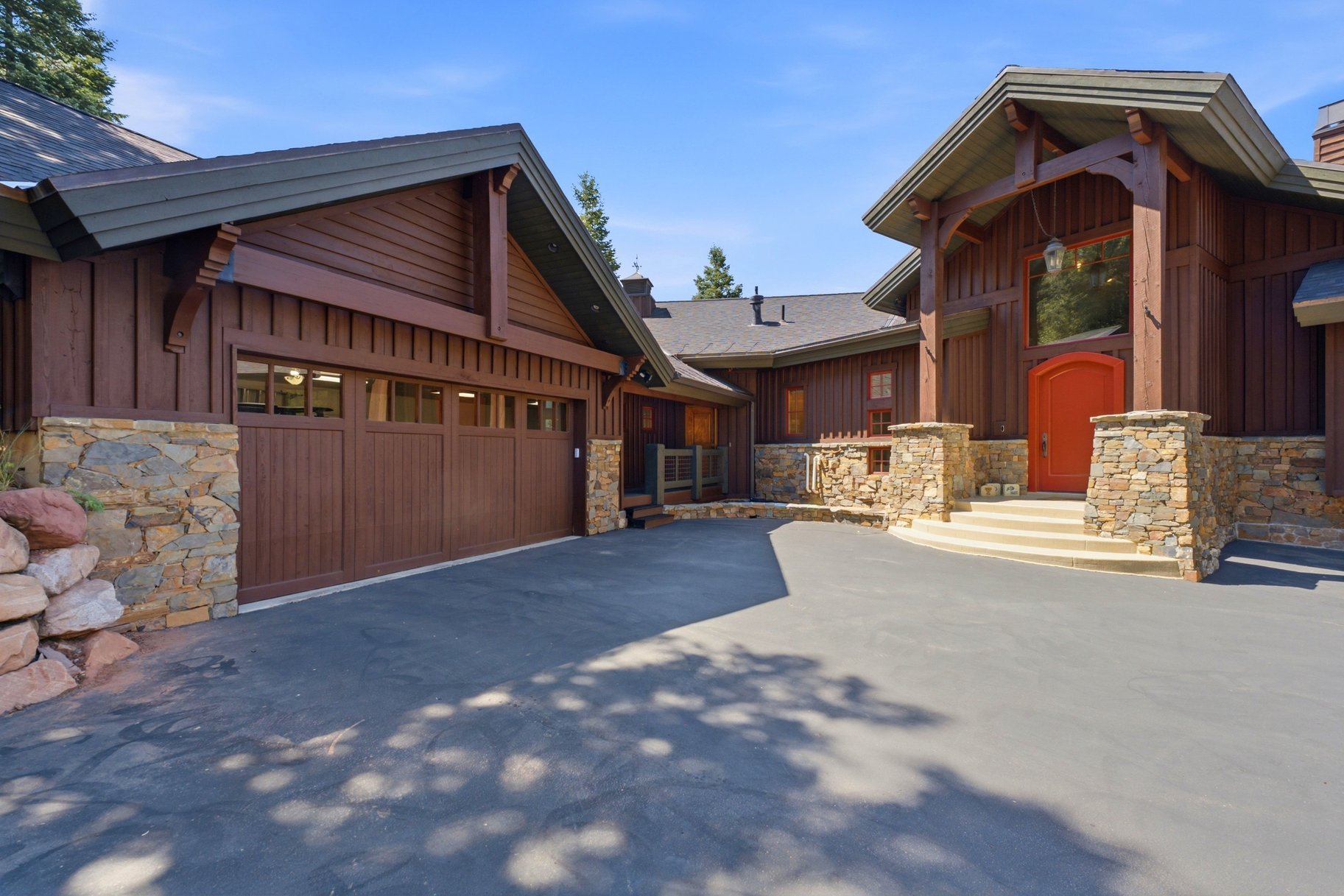  Mountain Estate in Pinebrook - 物件實景