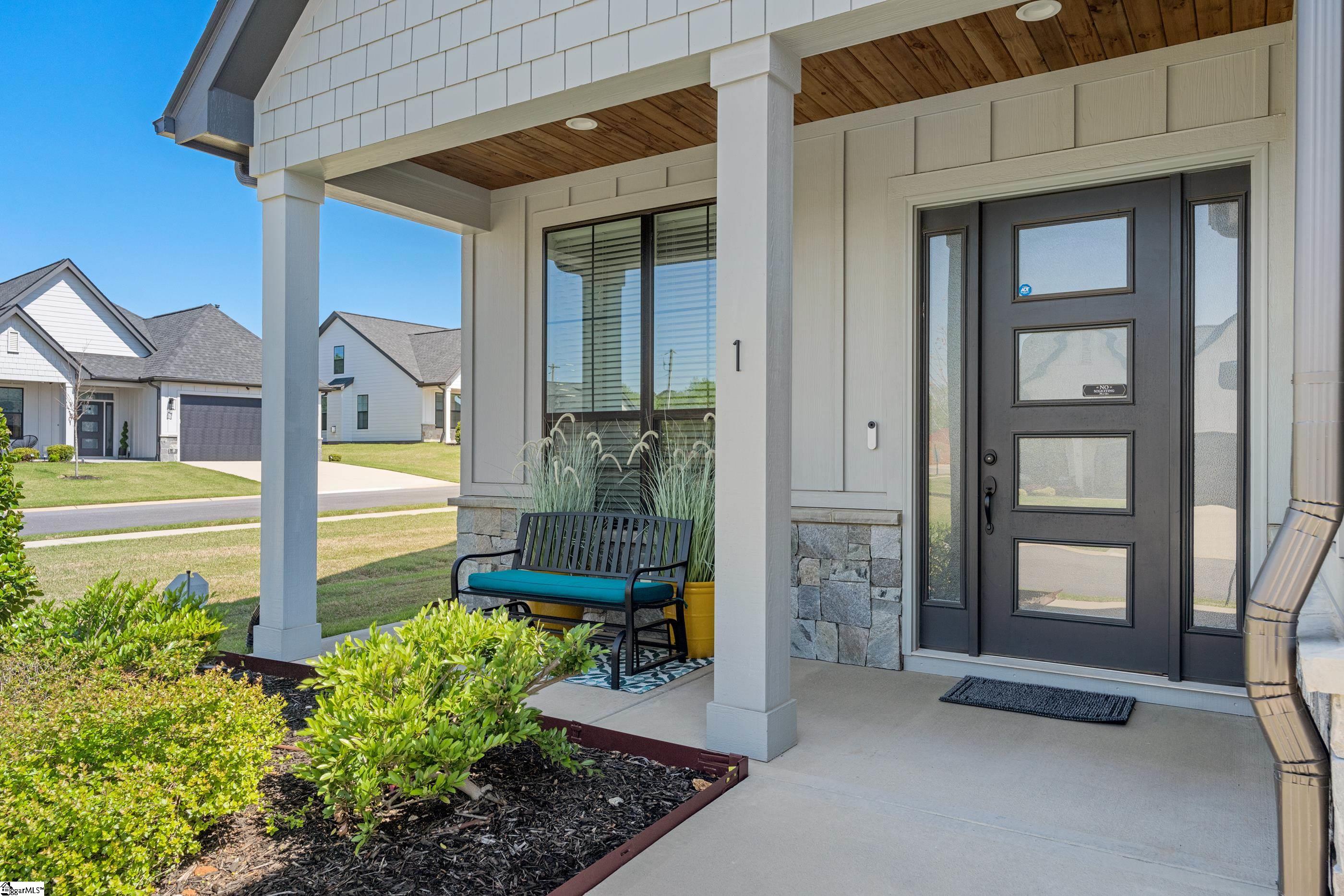 Simpsonville, South Carolina, 29680, United States, 4 Bedrooms Bedrooms, ,3 BathroomsBathrooms,Residential,For Sale,1925678