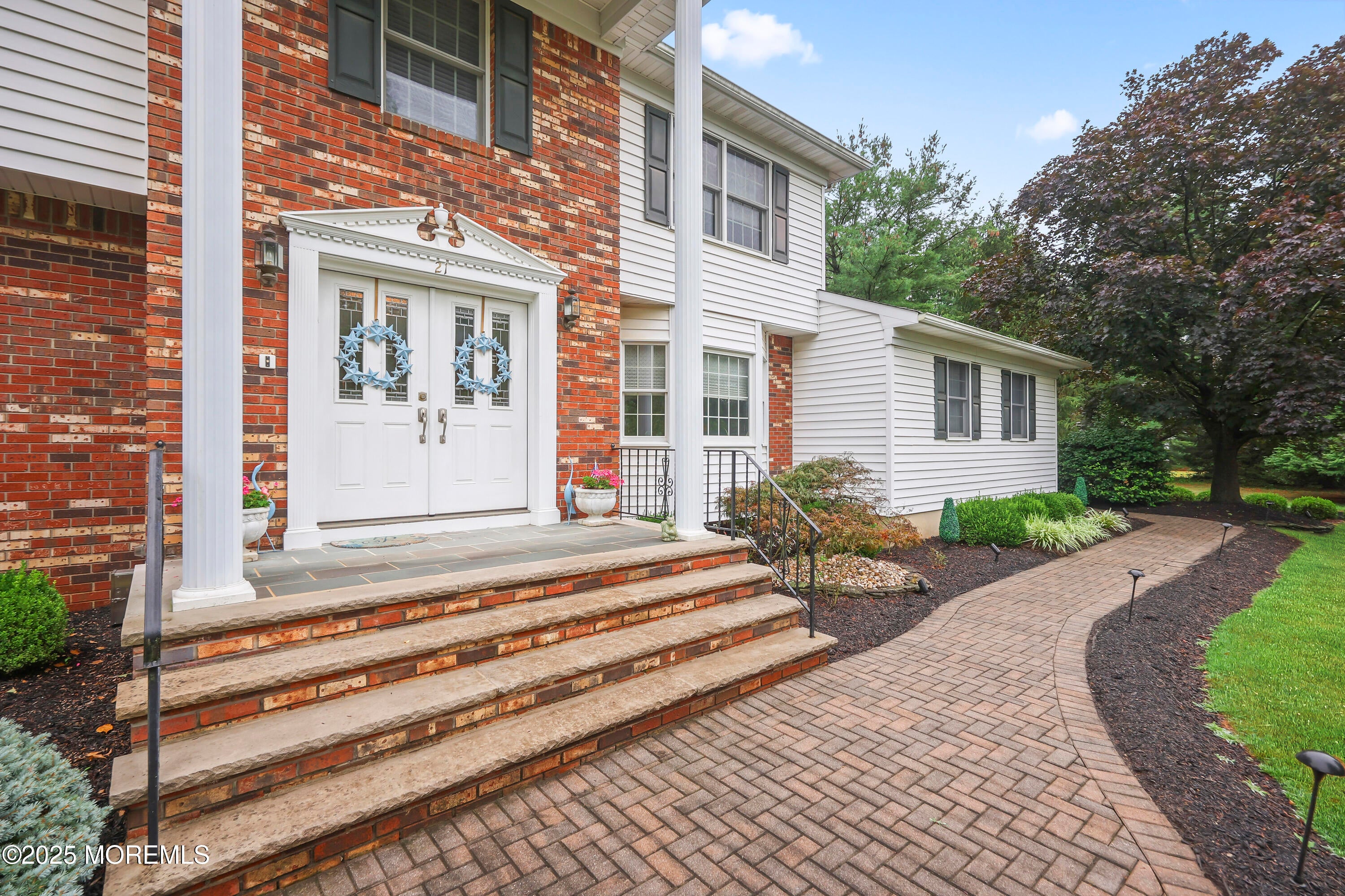 Marlboro, New Jersey, 07746, United States, 5 Bedrooms Bedrooms, ,3 BathroomsBathrooms,Residential,For Sale,1924539
