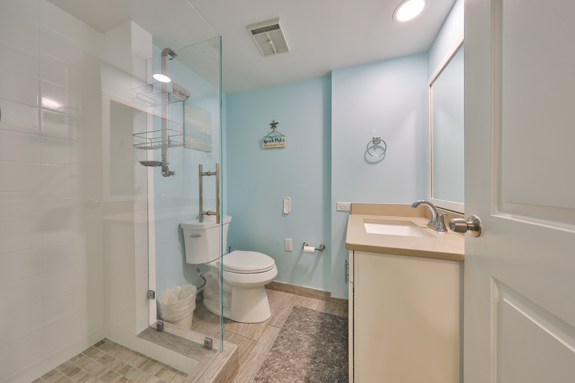 Clearwater Beach, Florida, 33767, United States, 1 Bedroom Bedrooms, ,2 BathroomsBathrooms,Residential,For Sale,1977672