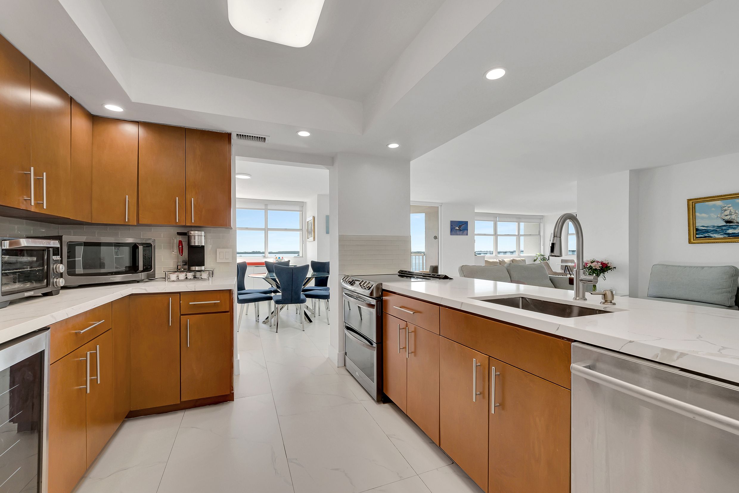  1420 Brickell Bay Dr, Miami, FL, 33131 - 物件實景