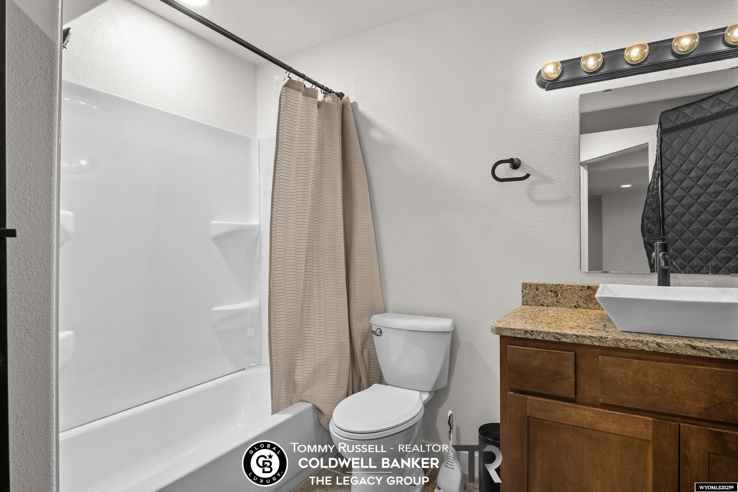 Casper, Wyoming, 82609, United States, 4 Bedrooms Bedrooms, ,2 BathroomsBathrooms,Residential,For Sale,1955853