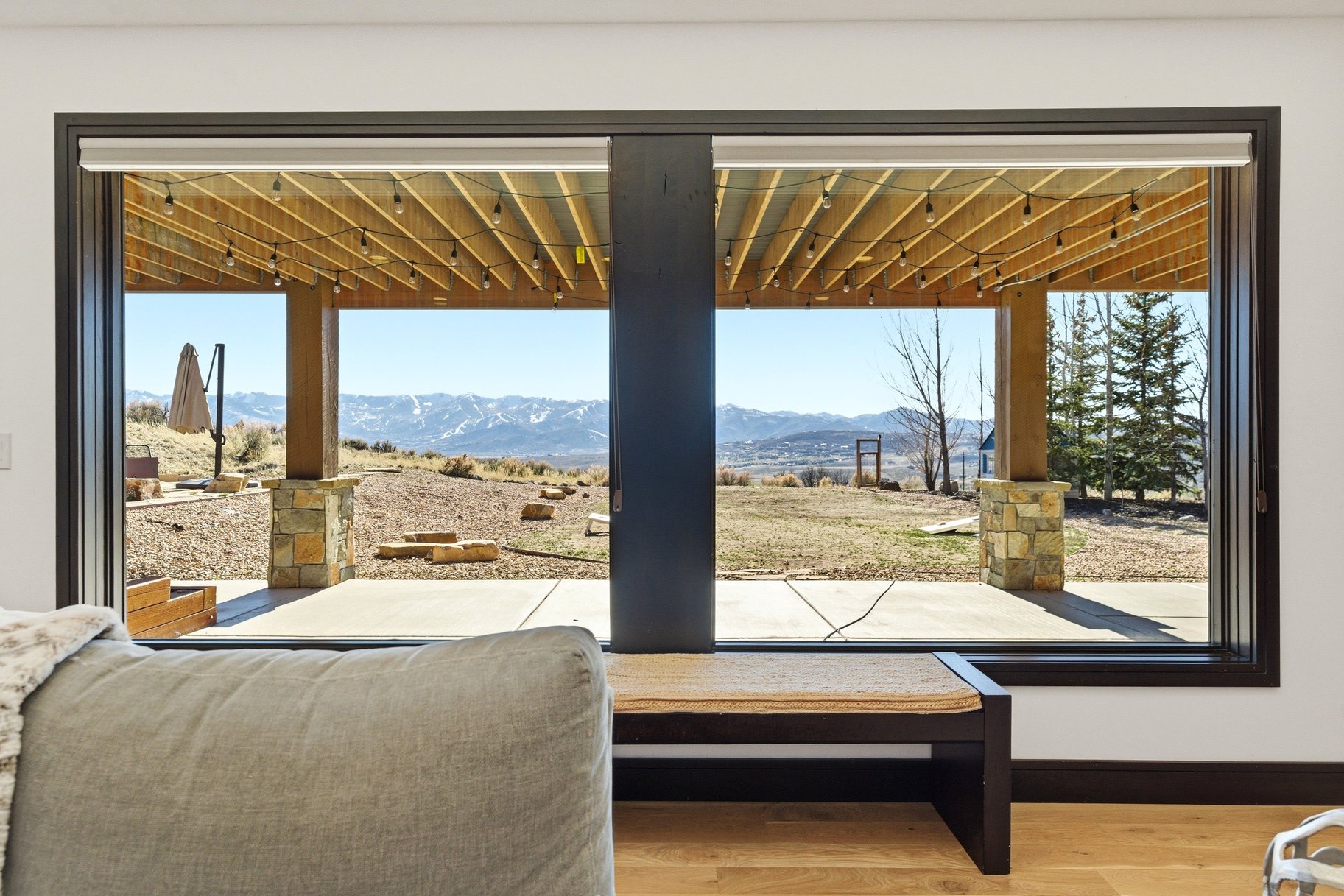  Beautiful Home with Forever Unobstructed Views on 10 Acres - 物件實景